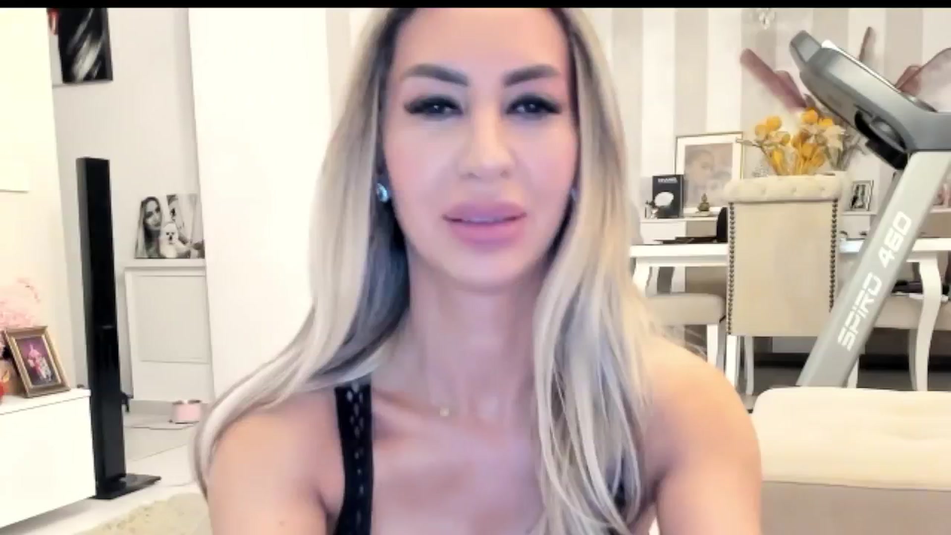 Gallery image thumbnail from Missy_alena's myfreecams stream on, 02/09/2026, 23:27 image 1 of 20