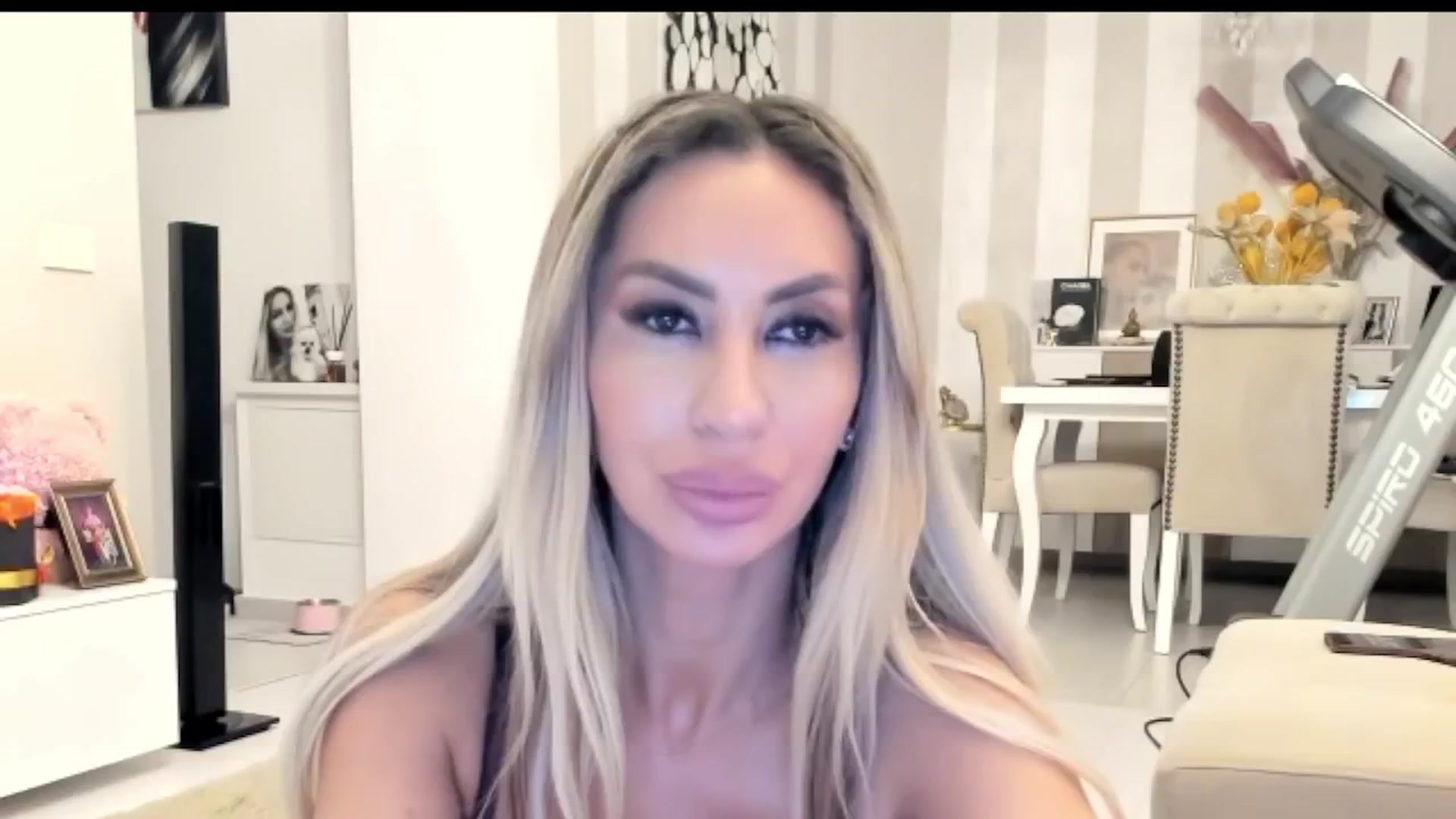 Gallery image thumbnail from Missy_alena's myfreecams stream on, 02/13/2026, 02:05 image 17 of 20