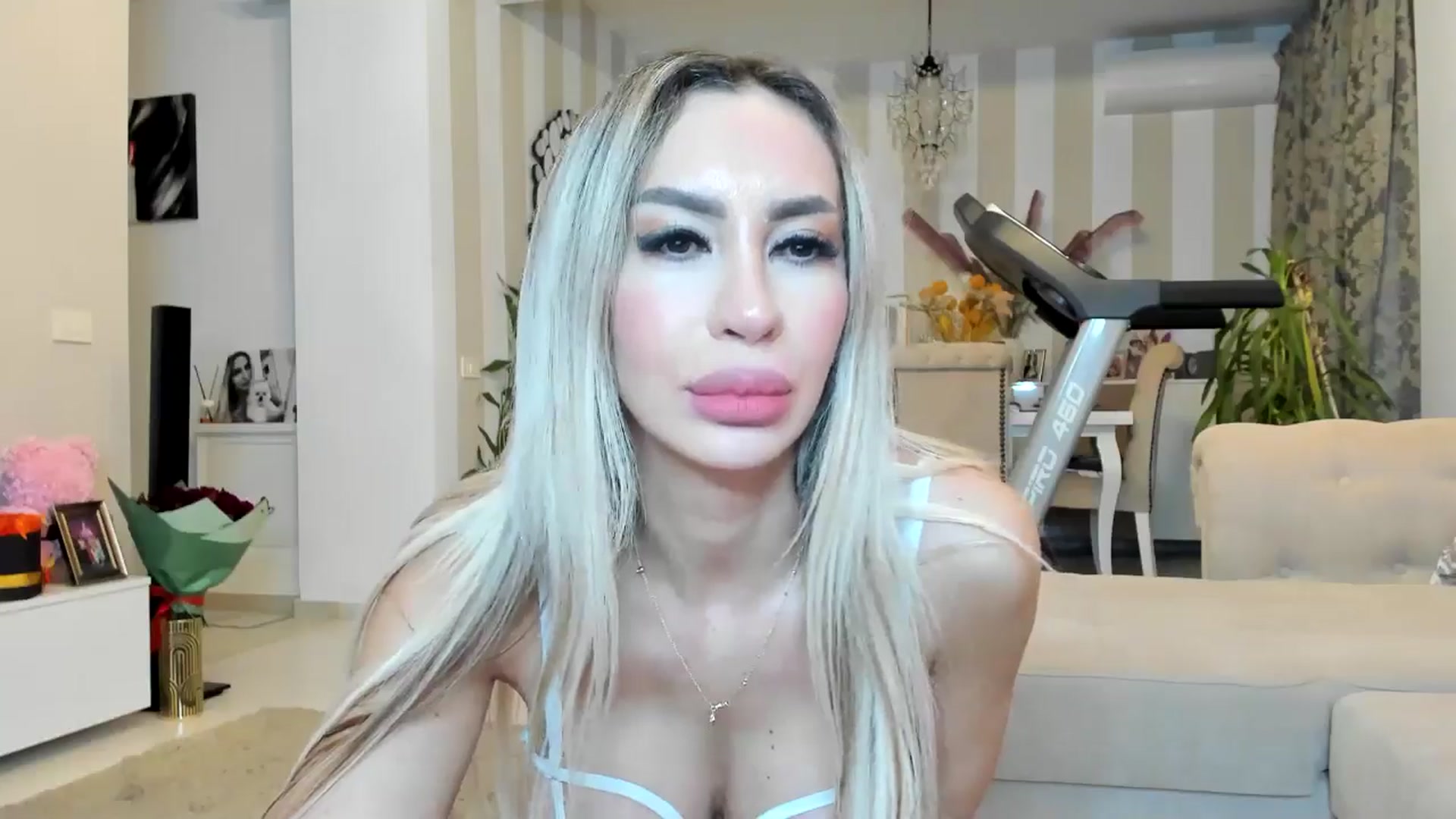 Gallery image thumbnail from Missy_alena's myfreecams stream on, 02/23/2026, 23:11 image 2 of 20