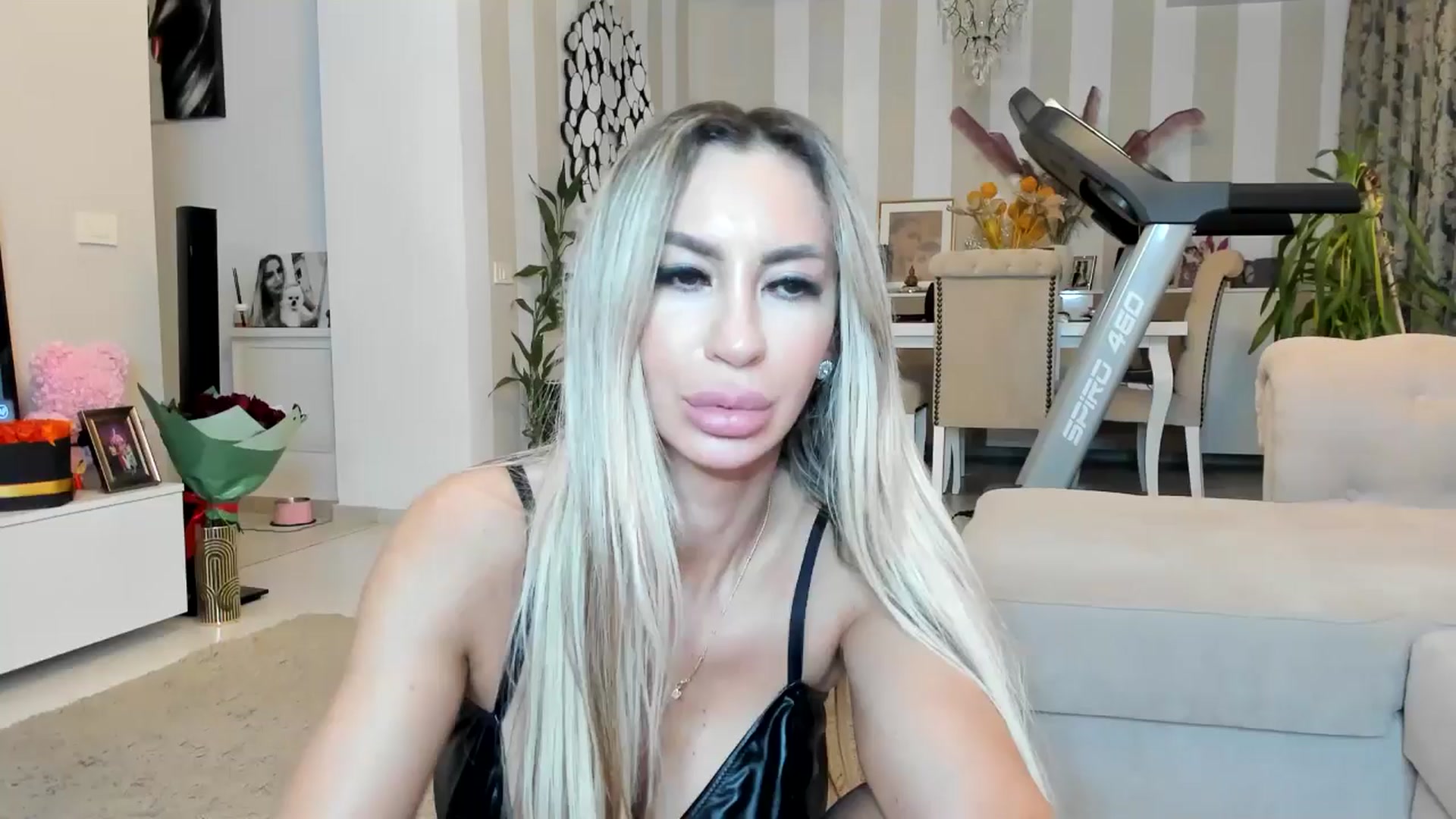 Gallery image thumbnail from Missy_alena's myfreecams stream on, 02/25/2026, 24:41 image 20 of 20