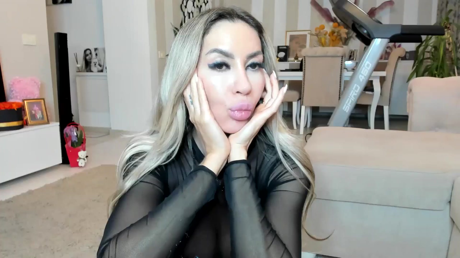 Gallery image thumbnail from Missy_alena's myfreecams stream on, 03/04/2026, 02:44 image 18 of 20