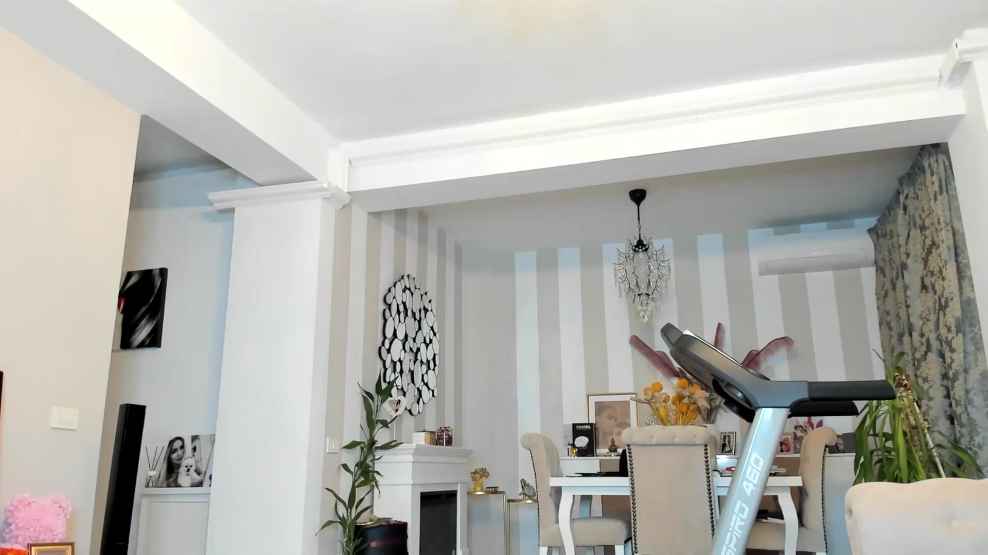 Gallery image thumbnail from Missy_alena's myfreecams stream on, 03/17/2026, 02:05 image 13 of 20