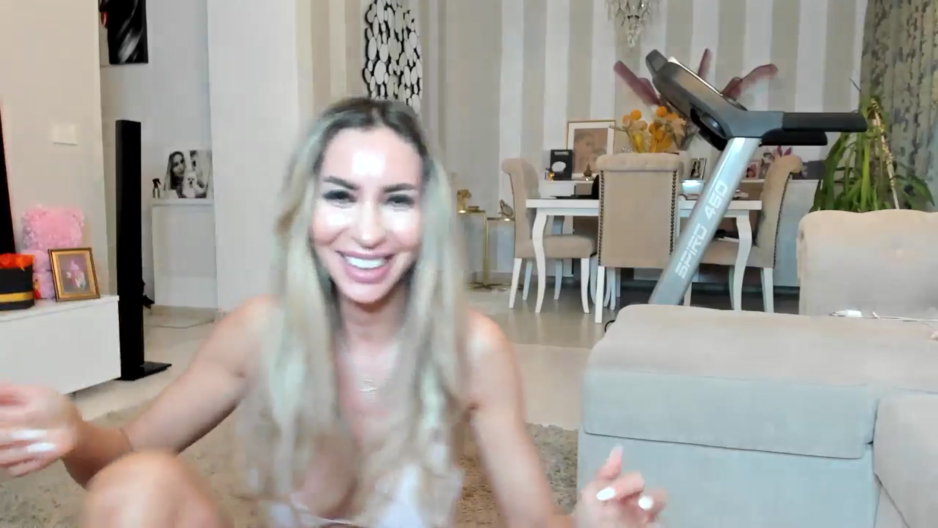 Gallery image thumbnail from Missy_alena's myfreecams stream on, 03/26/2026, 02:34 image 7 of 20