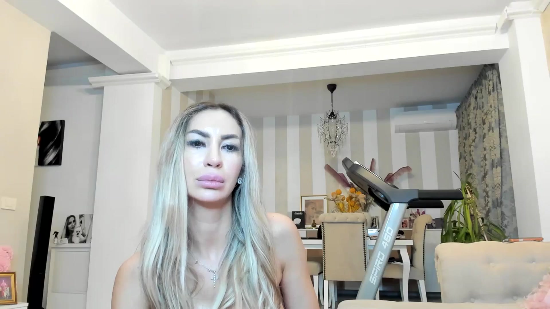 Gallery image thumbnail from Missy_alena's myfreecams stream on, 03/30/2026, 02:00 image 14 of 20