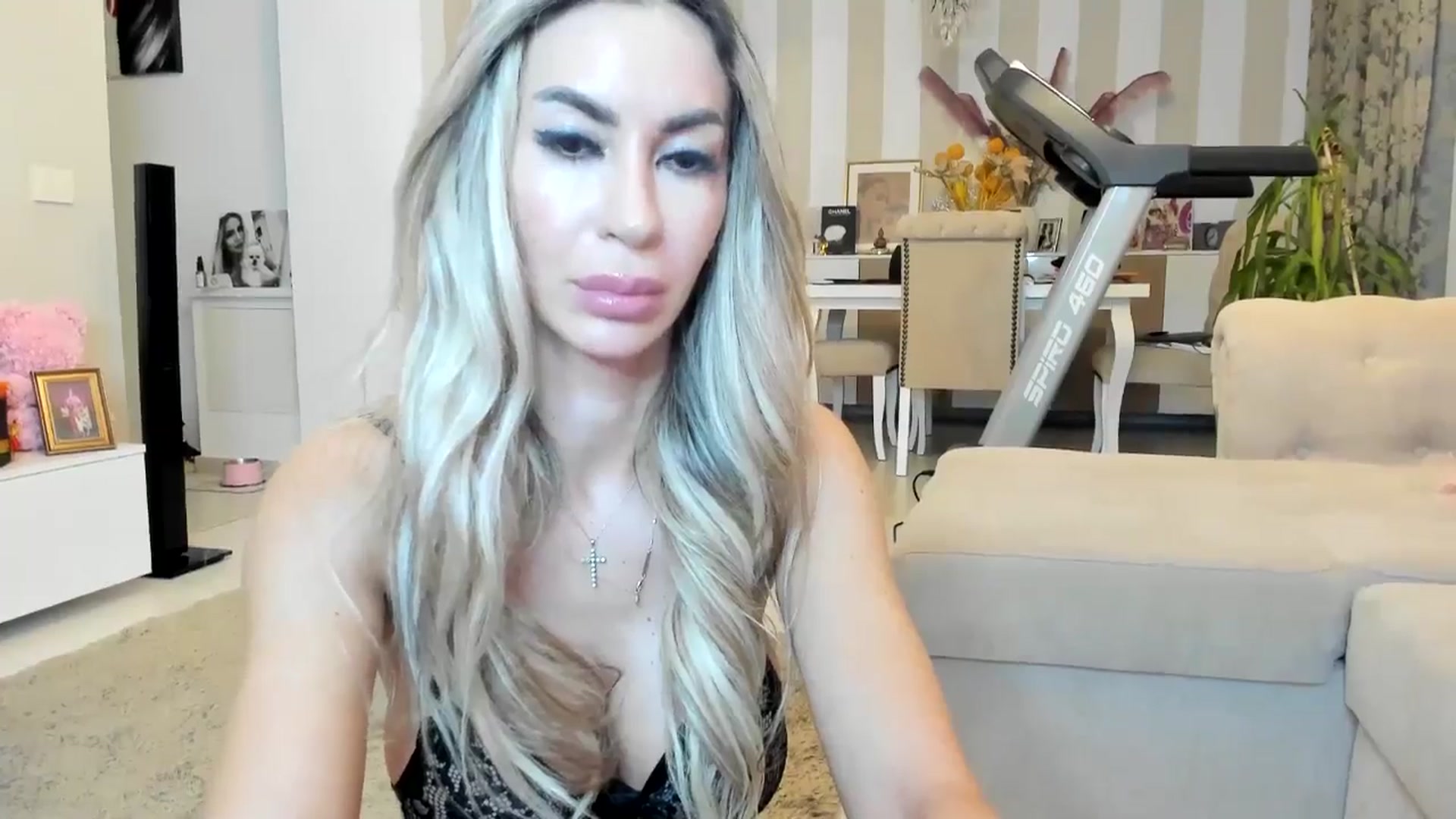 Gallery image thumbnail from Missy_alena's myfreecams stream on, 03/30/2026, 23:34 image 3 of 20