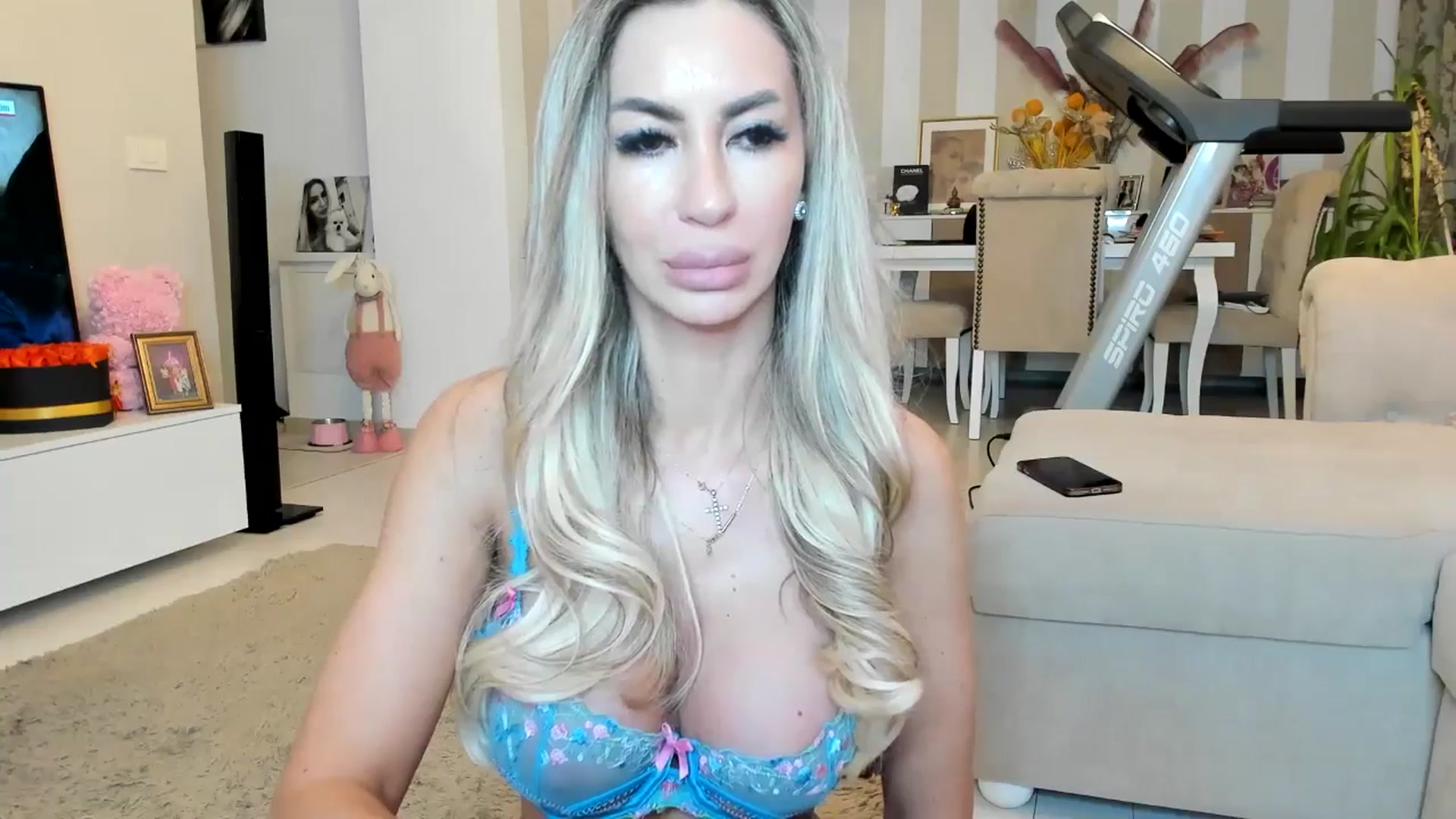 Gallery image thumbnail from Missy_alena's myfreecams stream on, 04/11/2026, 20:52 image 20 of 20