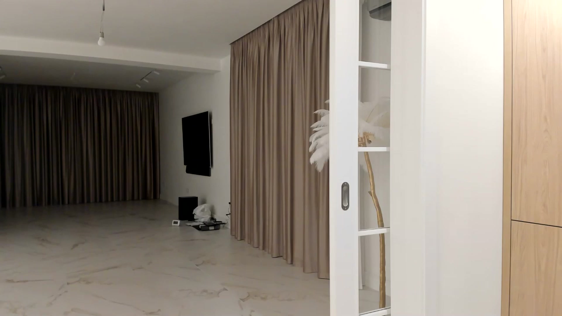 Gallery image thumbnail from Missy_alena's myfreecams stream on, 04/27/2026, 23:43 image 20 of 20