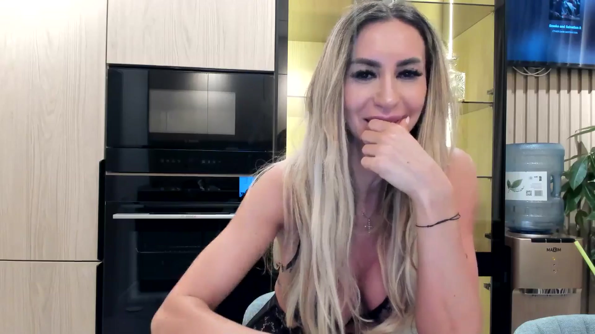 Gallery image thumbnail from Missy_alena's myfreecams stream on, 05/11/2026, 01:34 image 20 of 20