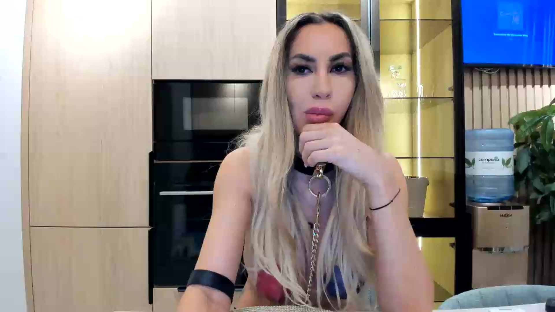 Gallery image thumbnail from Missy_alena's myfreecams stream on, 07/04/2026, 21:42 image 1 of 20