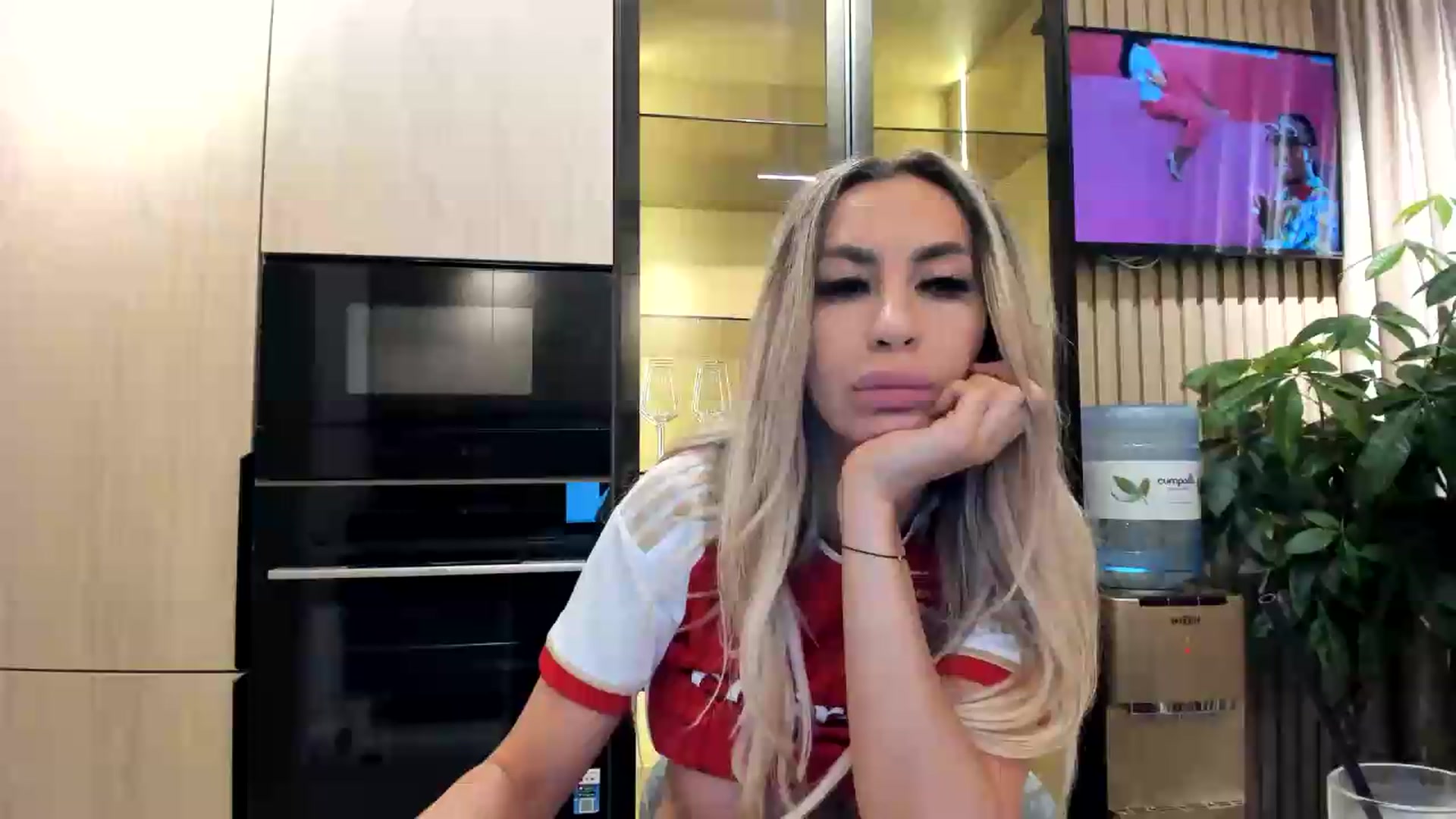 Gallery image thumbnail from Missy_alena's myfreecams stream on, 07/15/2026, 23:55 image 1 of 20
