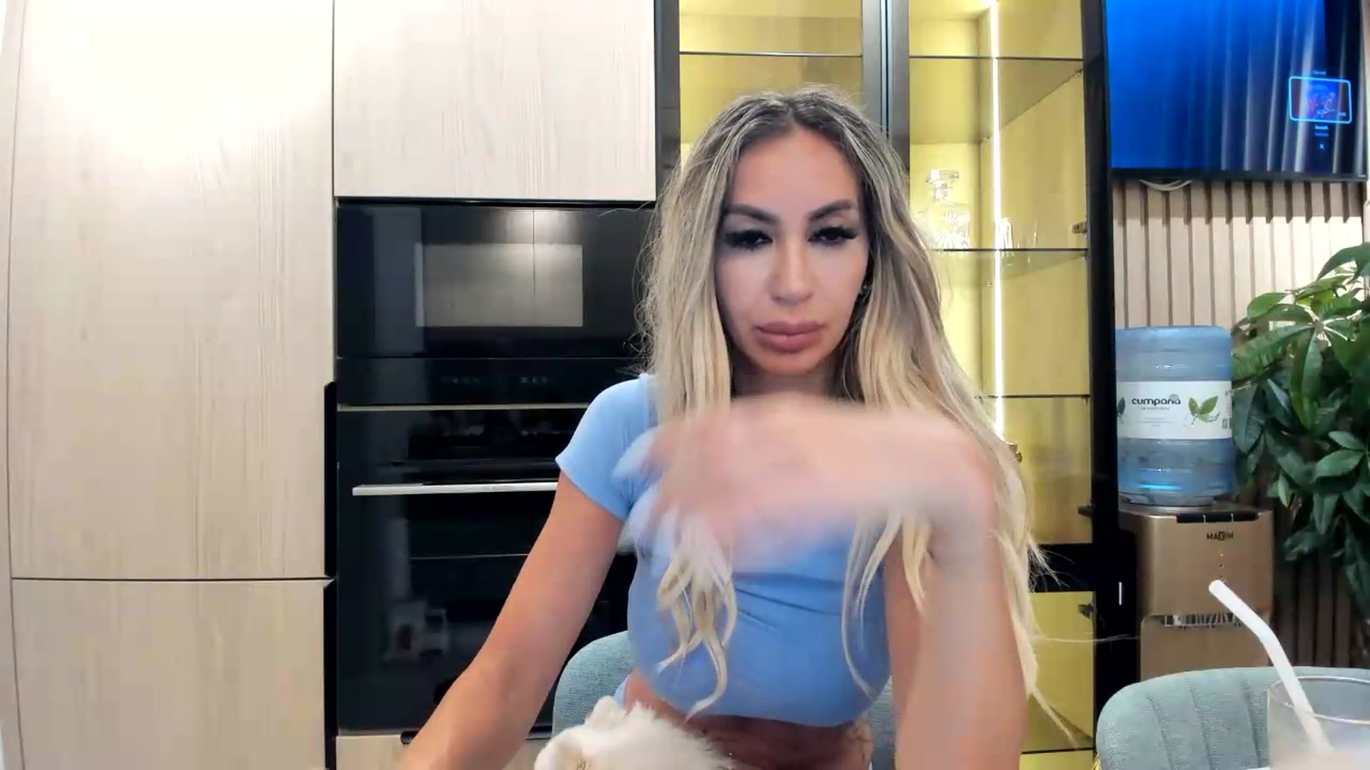 Gallery image thumbnail from Missy_alena's myfreecams stream on, 07/27/2026, 23:54 image 19 of 20