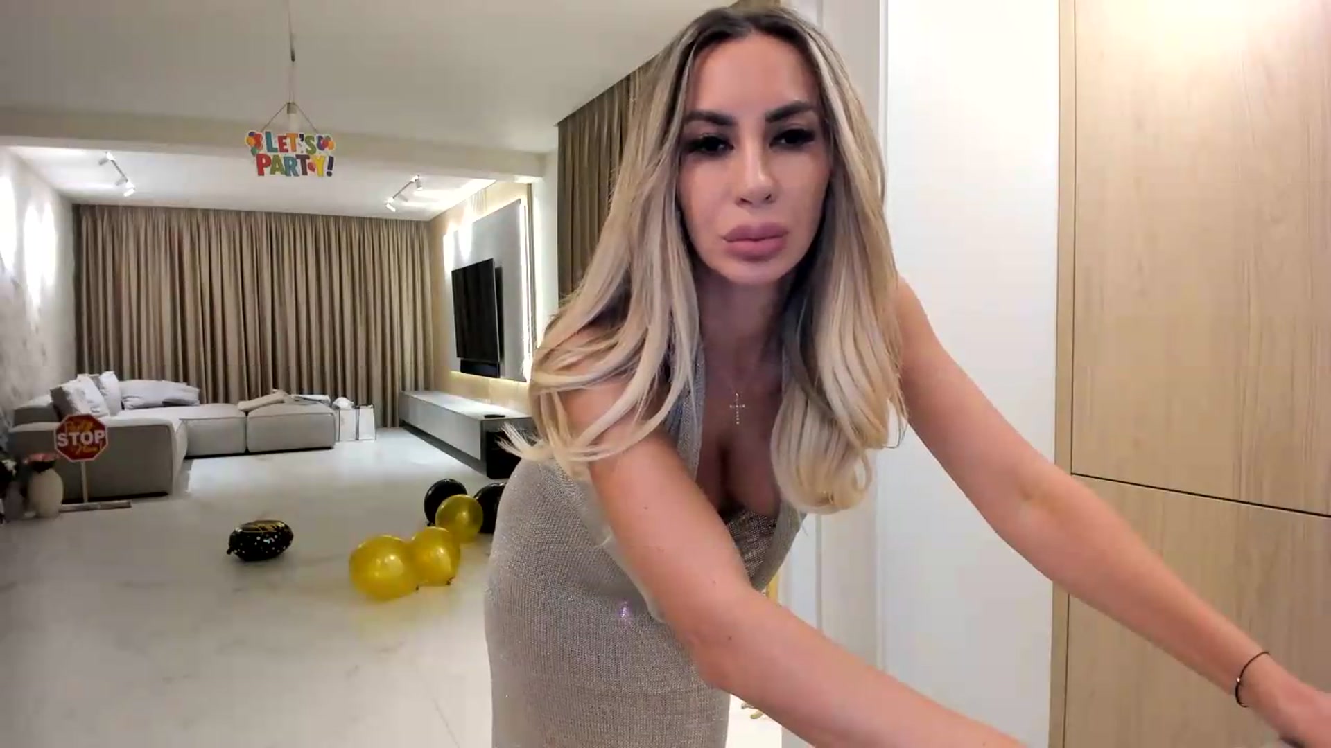 Gallery image thumbnail from Missy_alena's myfreecams stream on, 08/15/2026, 22:14 image 9 of 20