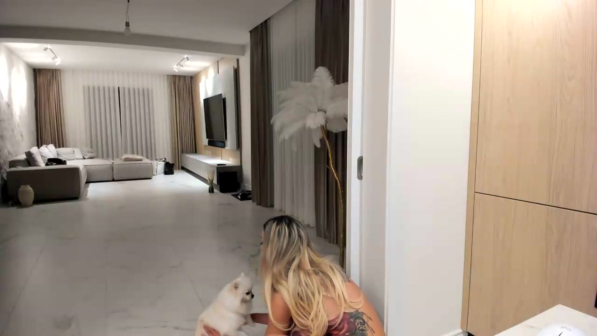 Gallery image thumbnail from Missy_alena's myfreecams stream on, 08/28/2026, 21:02 image 7 of 20
