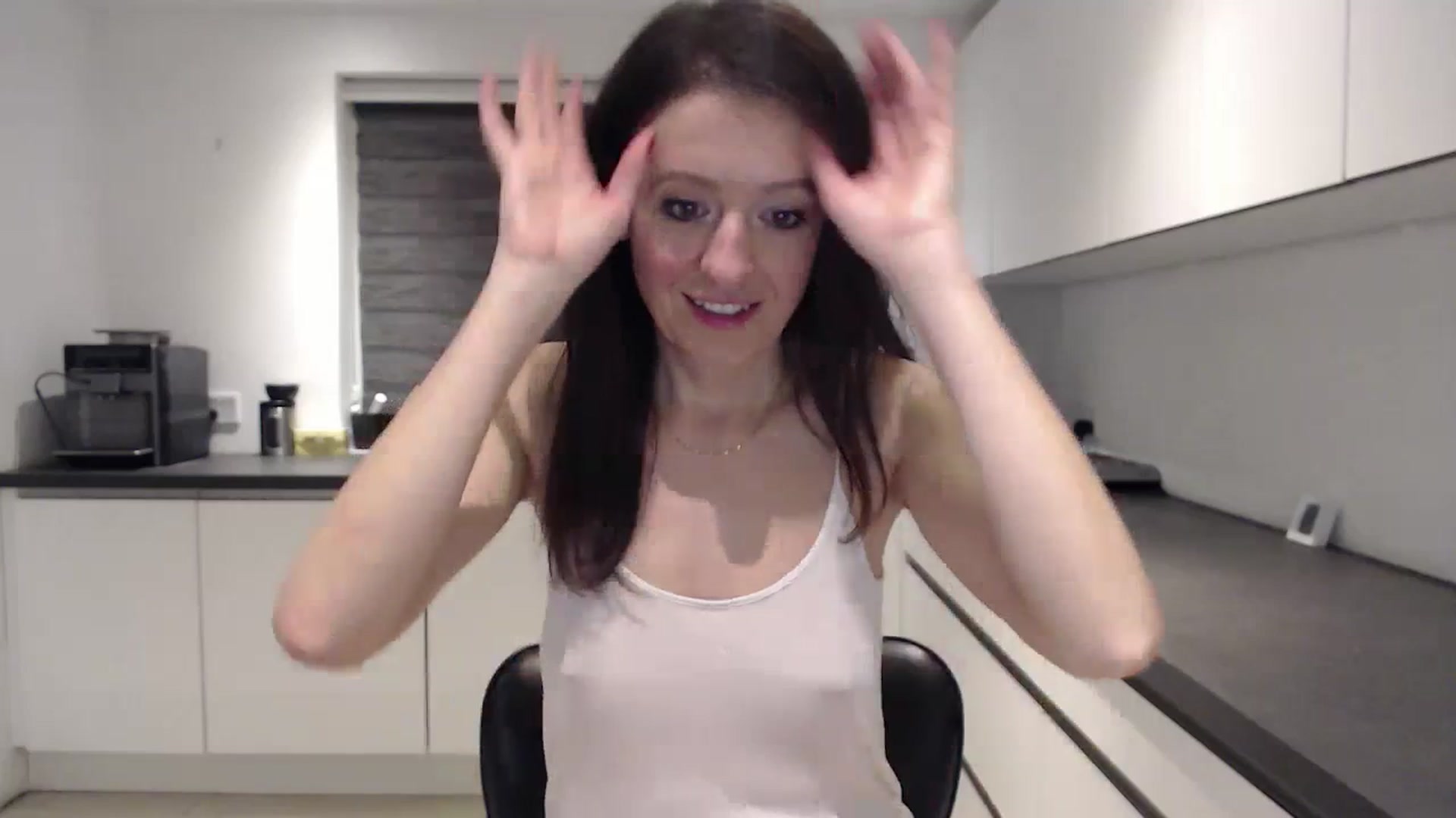 Gallery image thumbnail from Mistery_Nelly's myfreecams stream on, 03/17/2024, 24:32 image 4 of 20