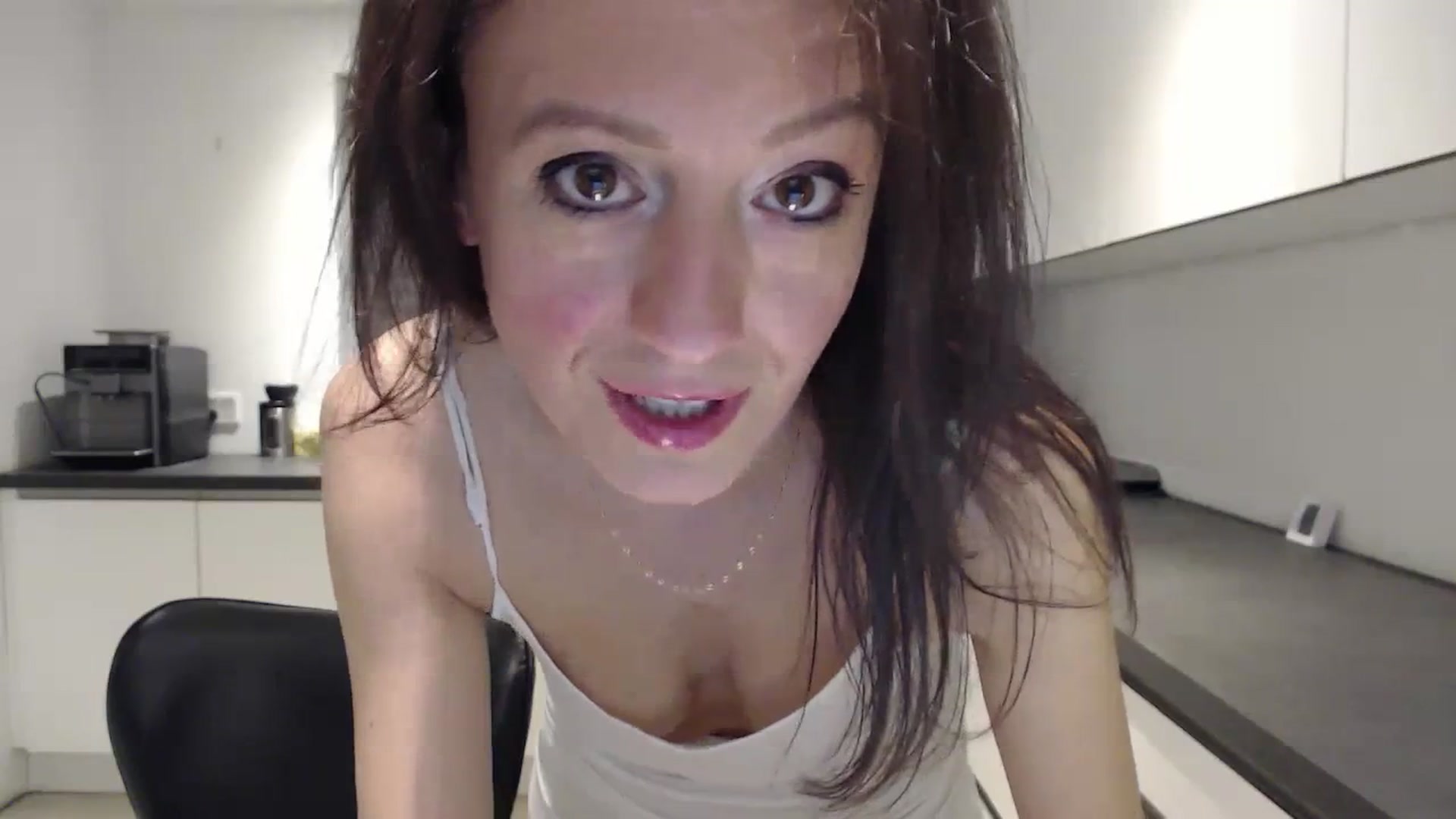 Gallery image thumbnail from Mistery_Nelly's myfreecams stream on, 03/17/2024, 24:32 image 8 of 20