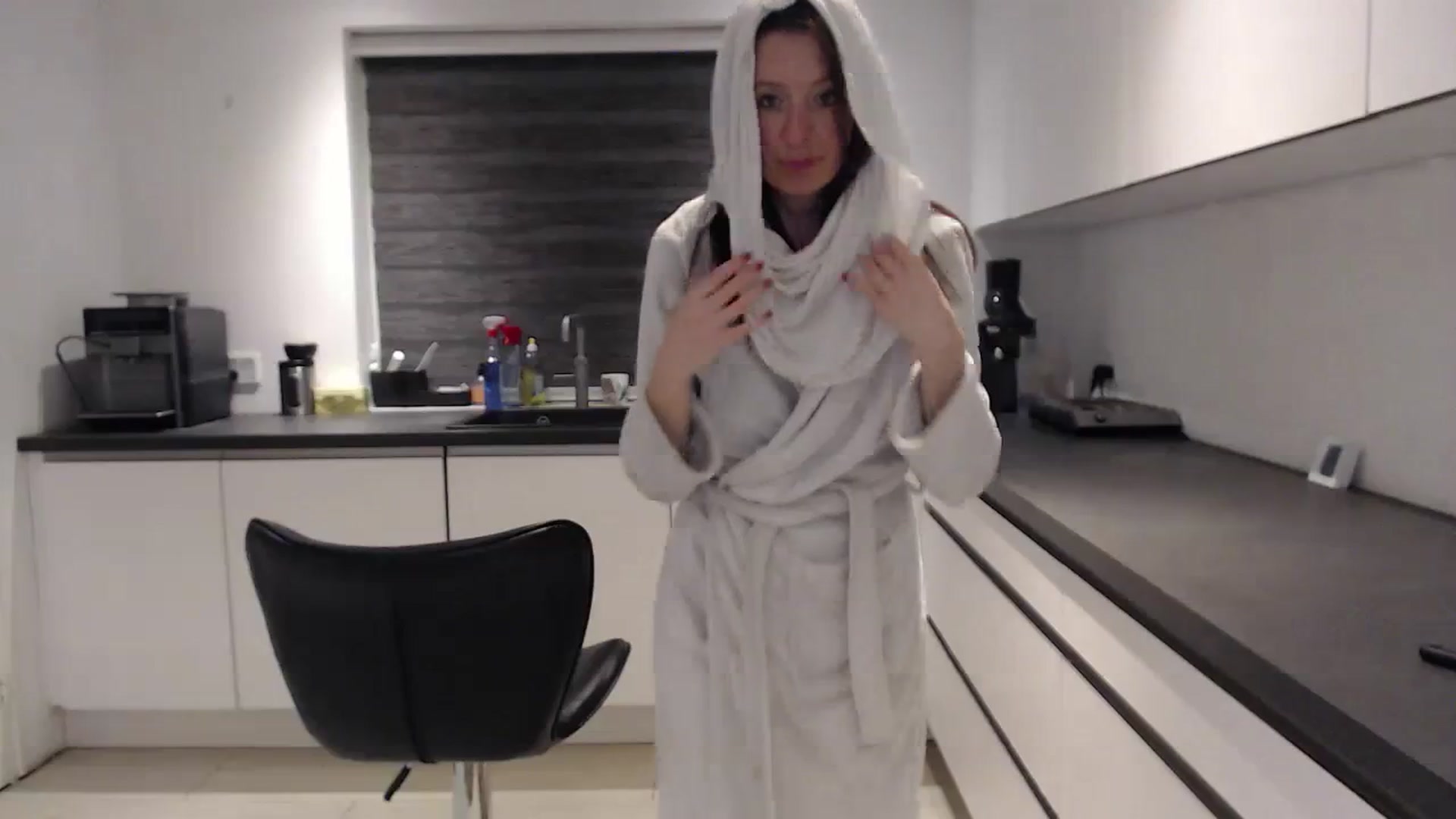 Gallery image thumbnail from Mistery_Nelly's myfreecams stream on, 03/17/2024, 02:39 image 14 of 20