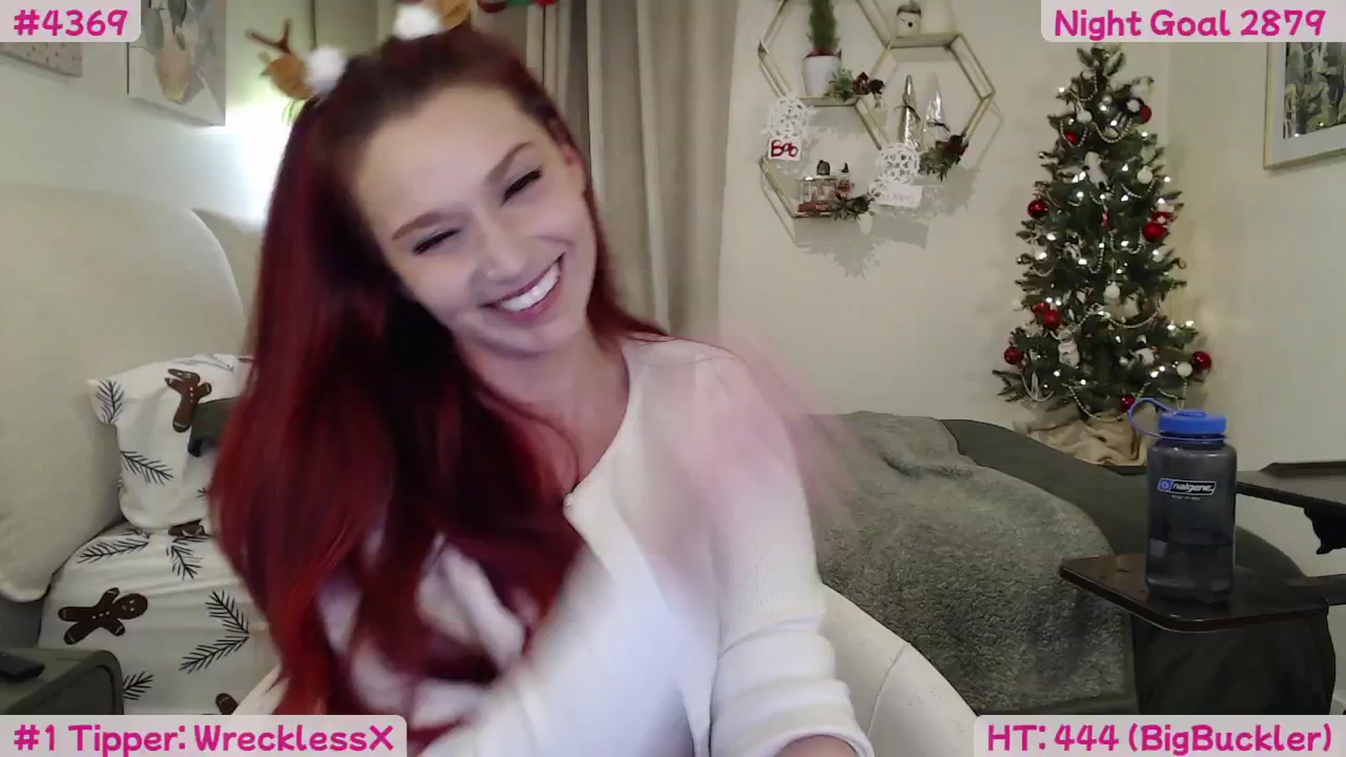 Gallery image thumbnail from MistleH03's myfreecams stream on, 12/12/2025, 02:43 image 8 of 20
