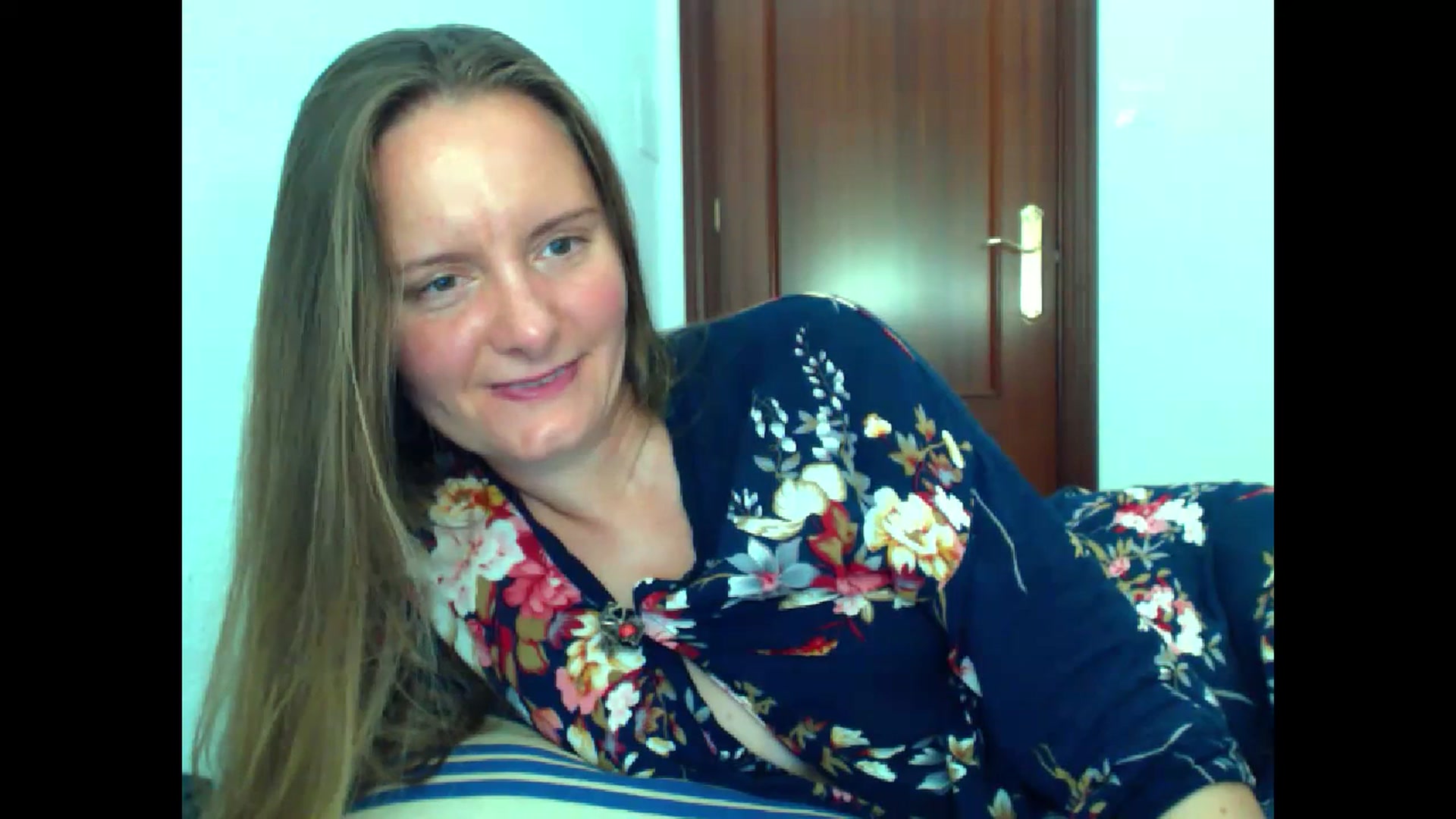 Gallery image thumbnail from MistressAlis's myfreecams stream on, 07/20/2023, 11:50 image 13 of 20