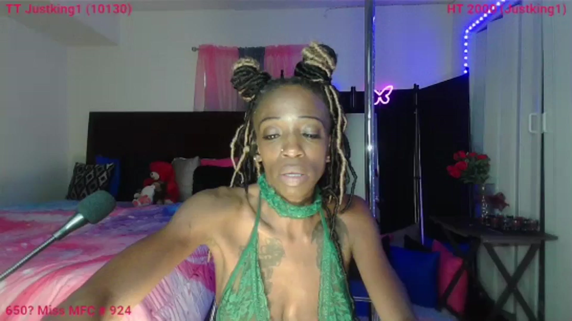 Gallery image thumbnail from MistressBLT's myfreecams stream on, 08/16/2023, 13:10 image 12 of 20