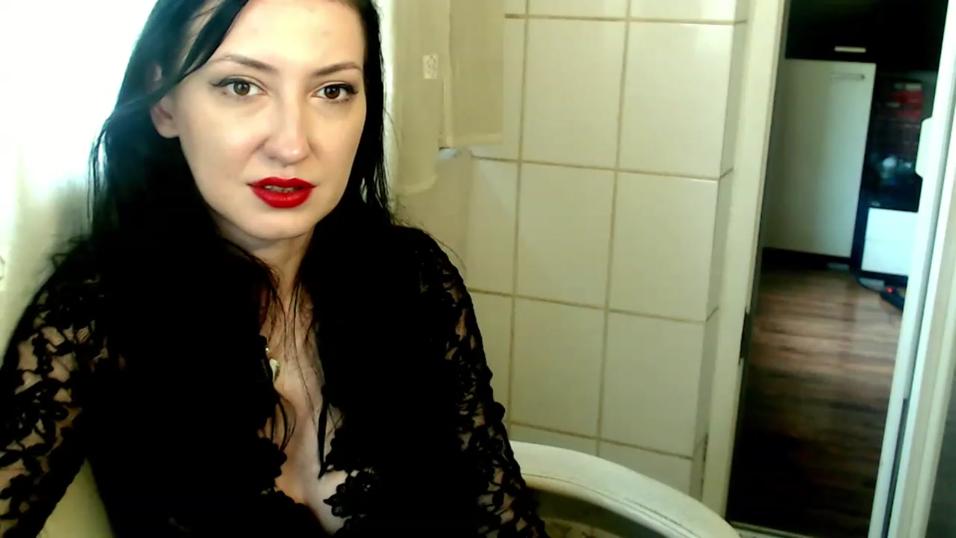 Gallery image thumbnail from MistressNadia's myfreecams stream on, 06/08/2023, 09:49 image 13 of 20