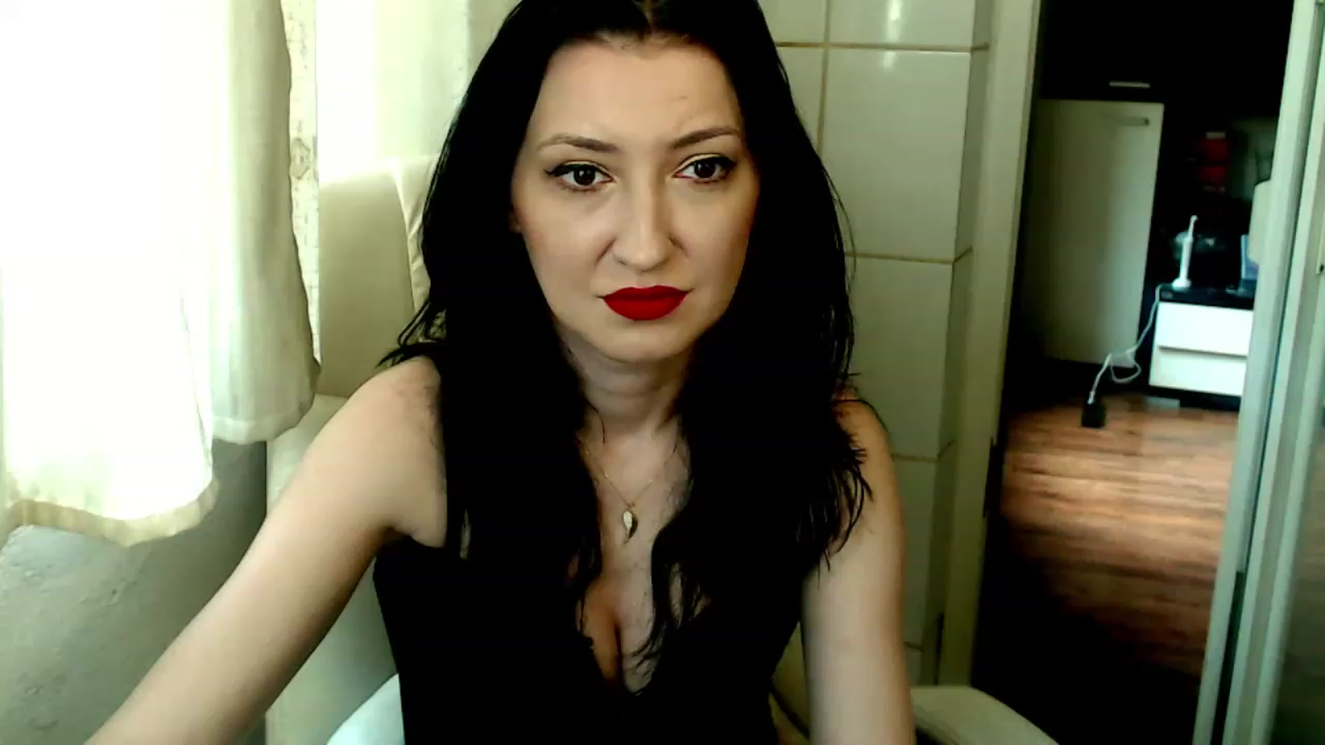 Gallery image thumbnail from MistressNadia's myfreecams stream on, 06/12/2023, 10:18 image 5 of 20