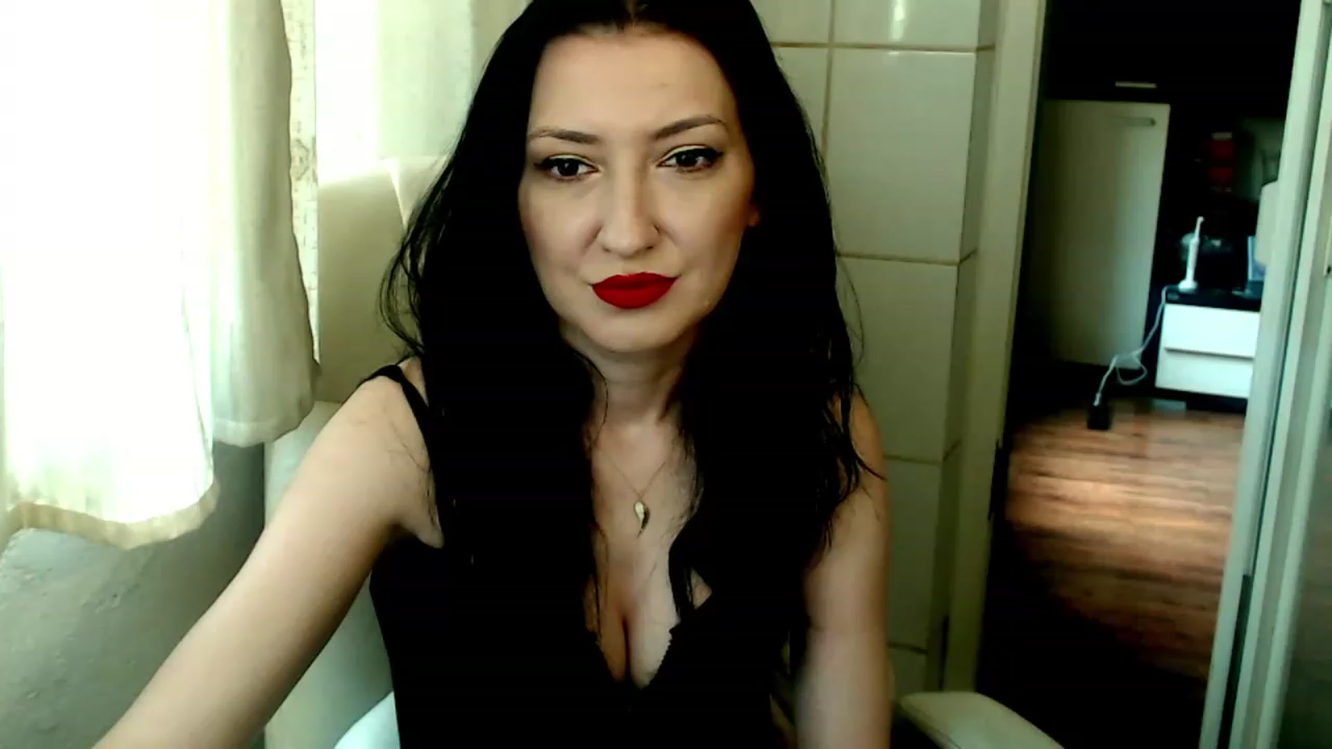 Gallery image thumbnail from MistressNadia's myfreecams stream on, 06/12/2023, 10:18 image 1 of 20