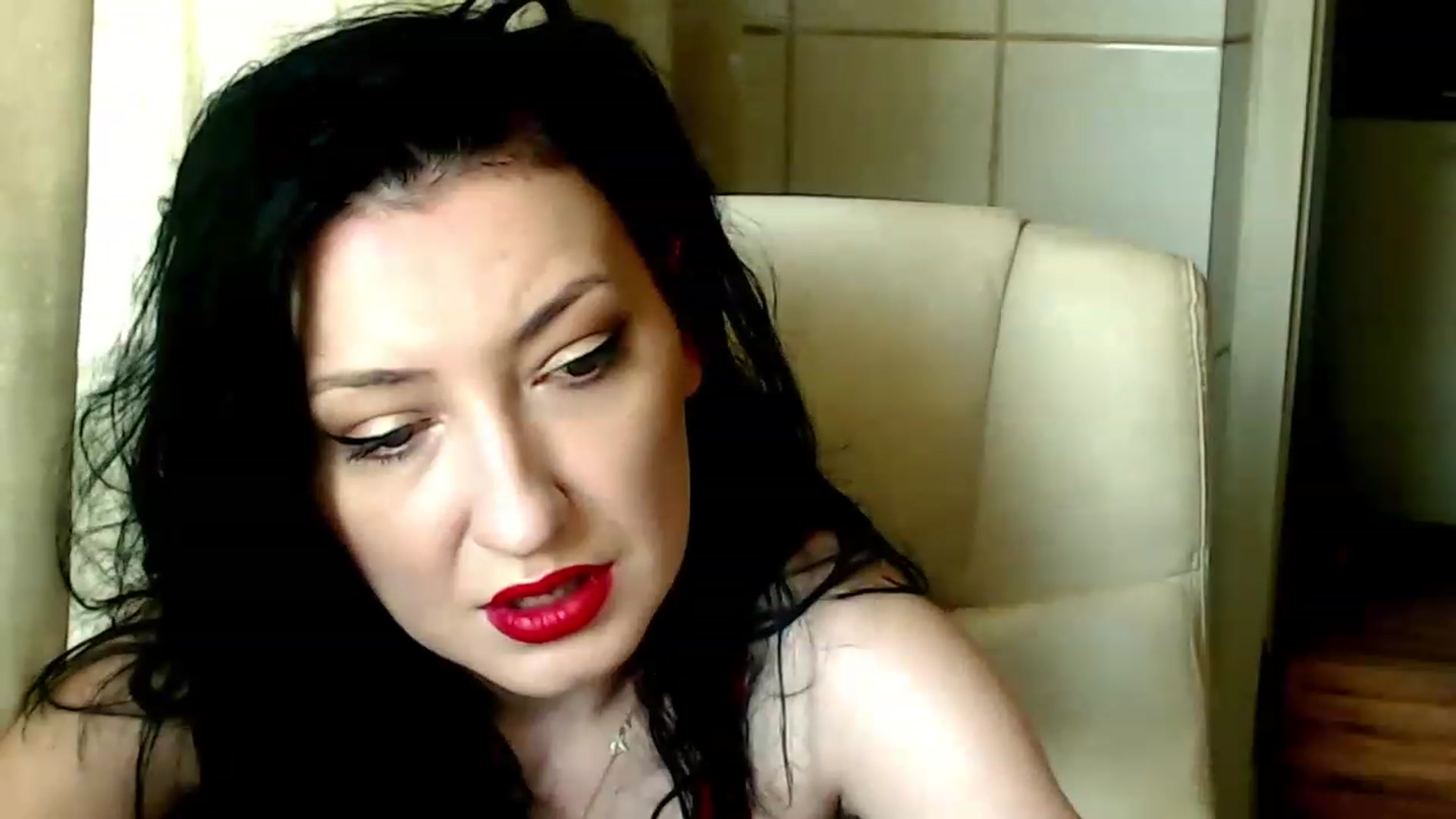 Gallery image thumbnail from MistressNadia's myfreecams stream on, 06/20/2023, 10:27 image 20 of 20