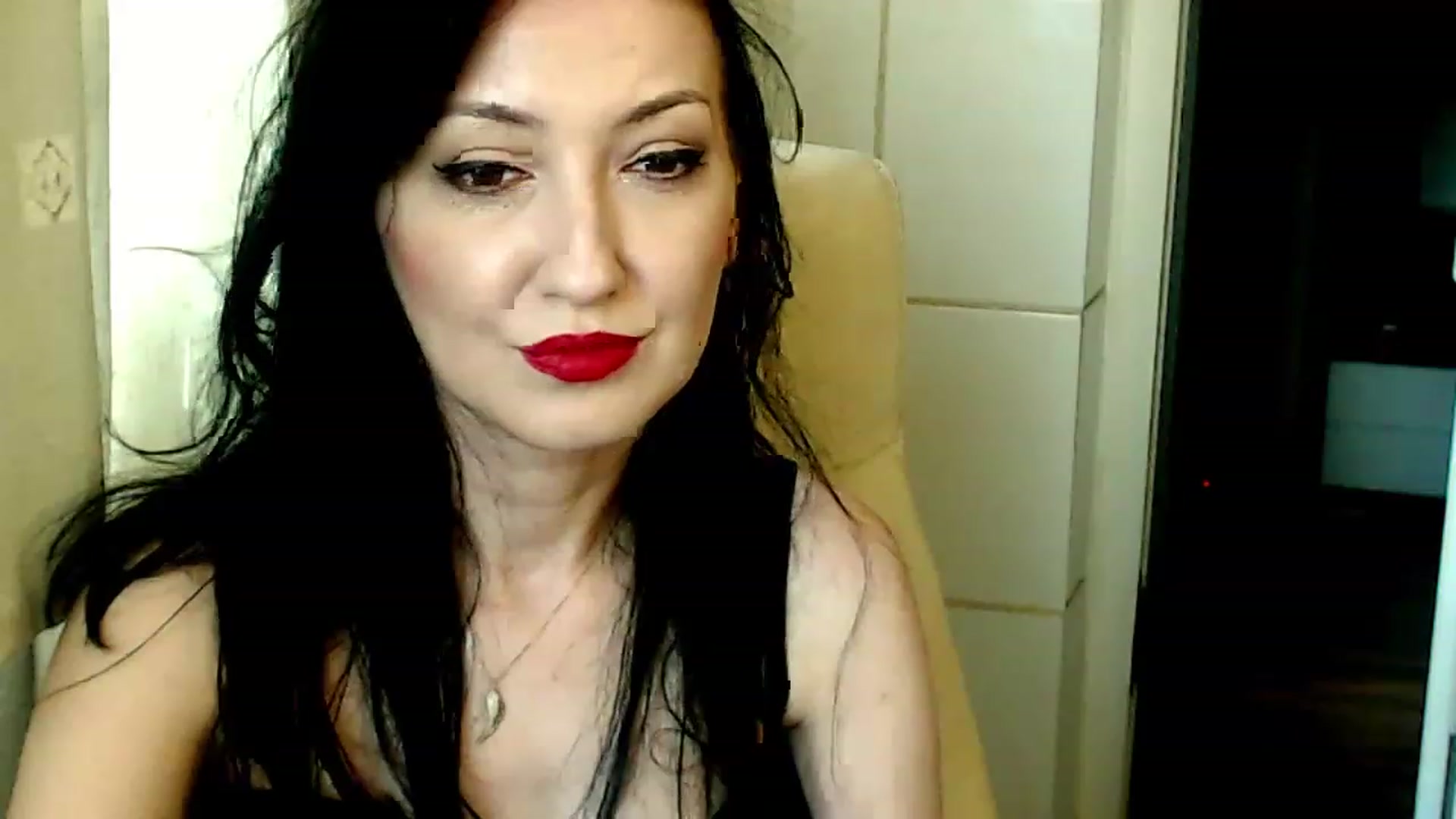 Gallery image thumbnail from MistressNadia's myfreecams stream on, 07/17/2023, 16:49 image 13 of 20