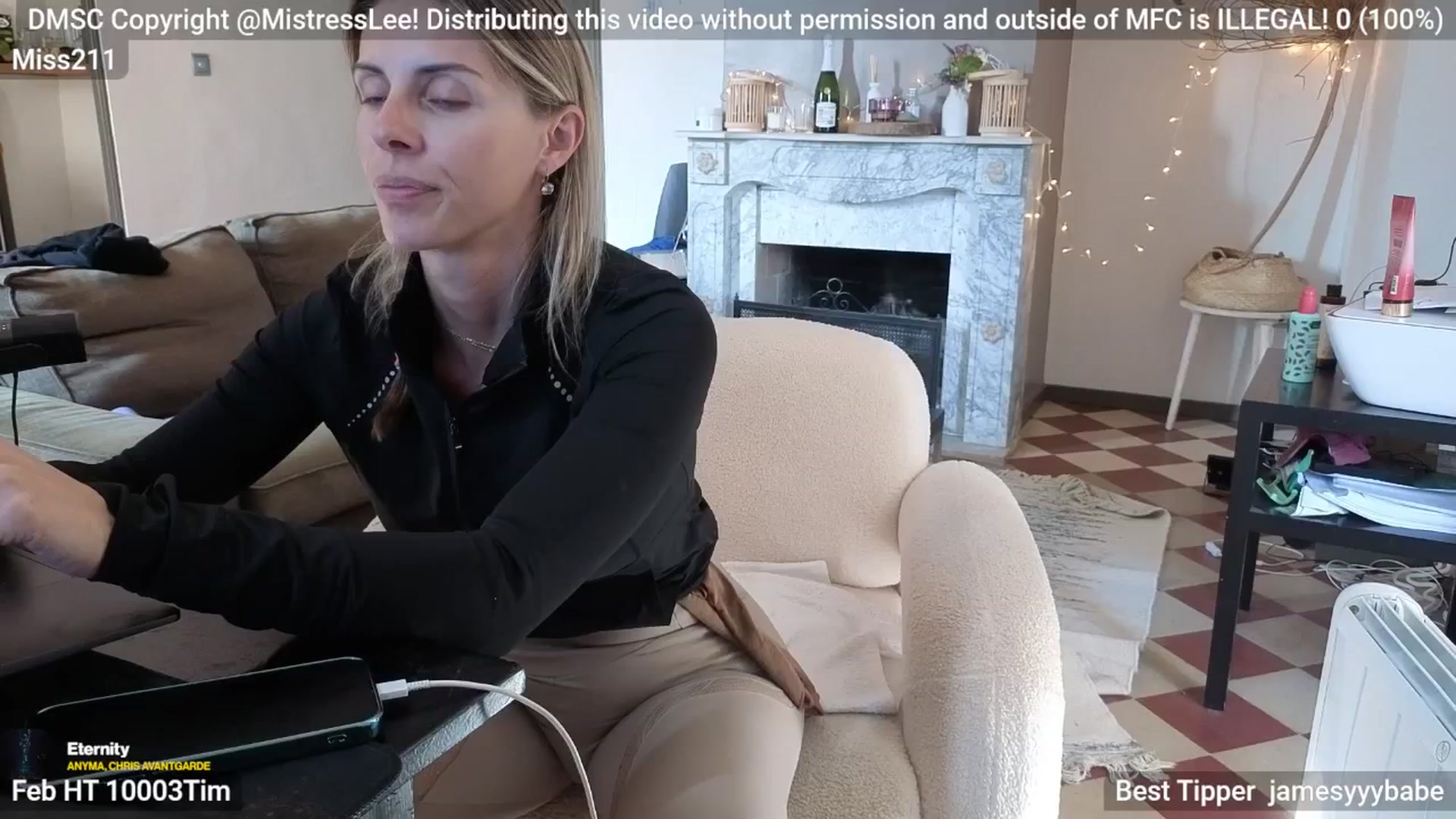 Gallery image thumbnail from Mistress_Lee's myfreecams stream on, 02/26/2026, 13:26 image 15 of 20