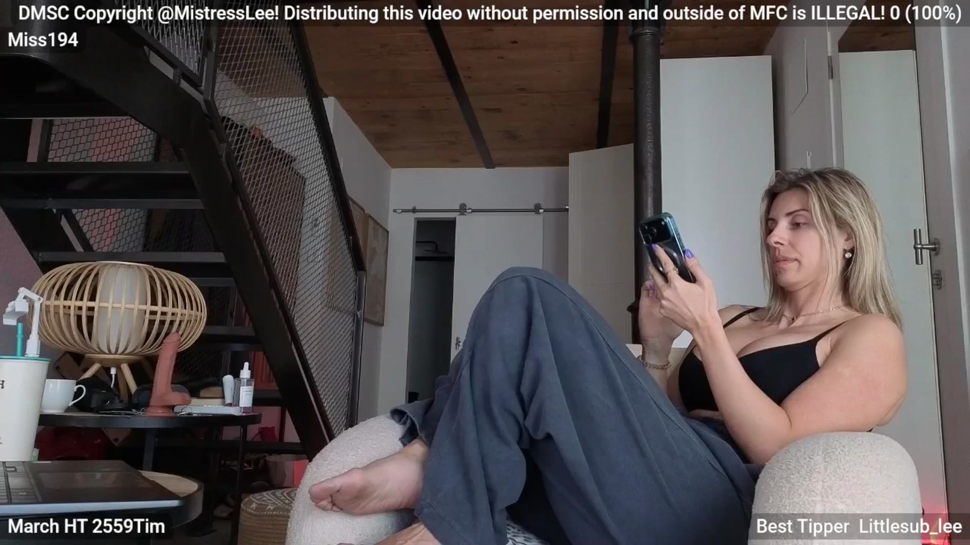 Gallery image thumbnail from Mistress_Lee's myfreecams stream on, 03/19/2026, 16:10 image 16 of 20