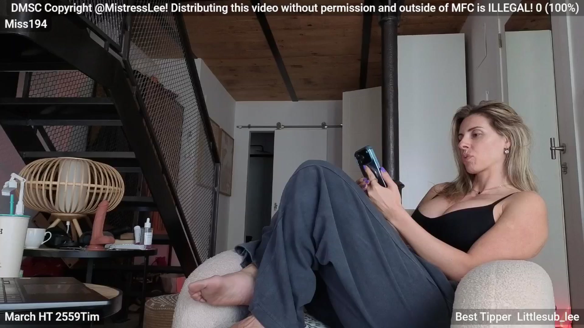 Gallery image thumbnail from Mistress_Lee's myfreecams stream on, 03/19/2026, 16:10 image 17 of 20