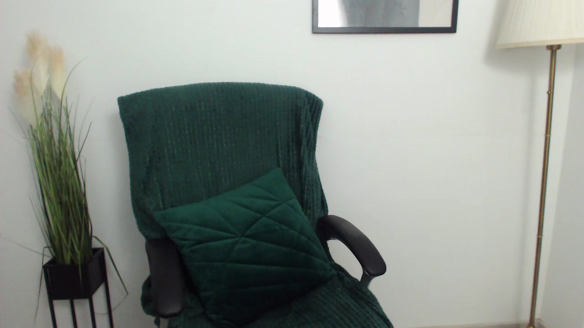 Gallery image thumbnail from Mistress_Mia's myfreecams stream on, 07/20/2023, 16:58 image 1 of 20