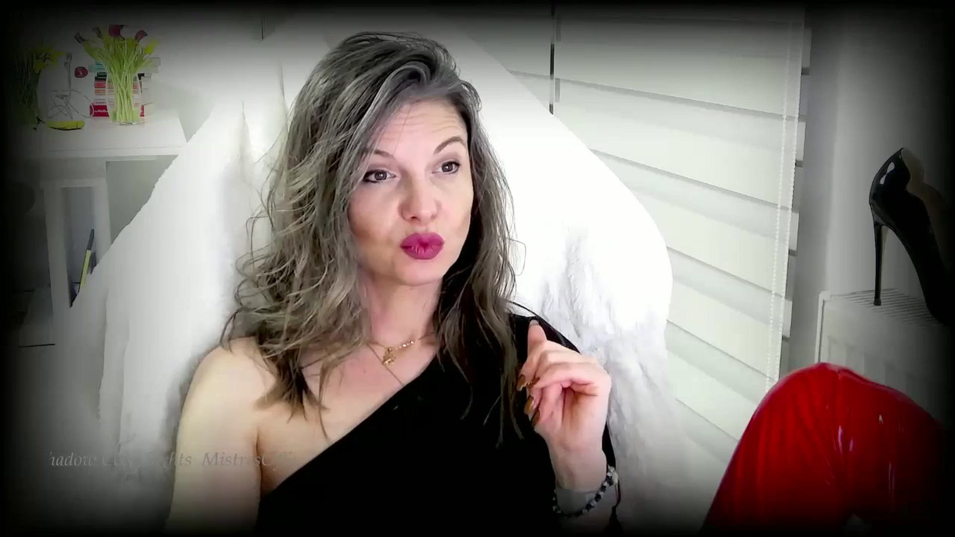 Gallery image thumbnail from Mistresshadow's myfreecams stream on, 03/04/2024, 15:11 image 19 of 20
