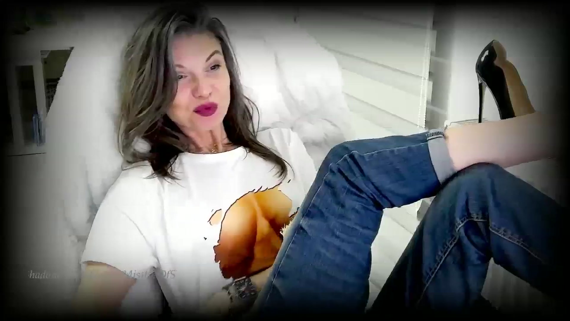 Gallery image thumbnail from Mistresshadow's myfreecams stream on, 04/01/2024, 13:52 image 14 of 20