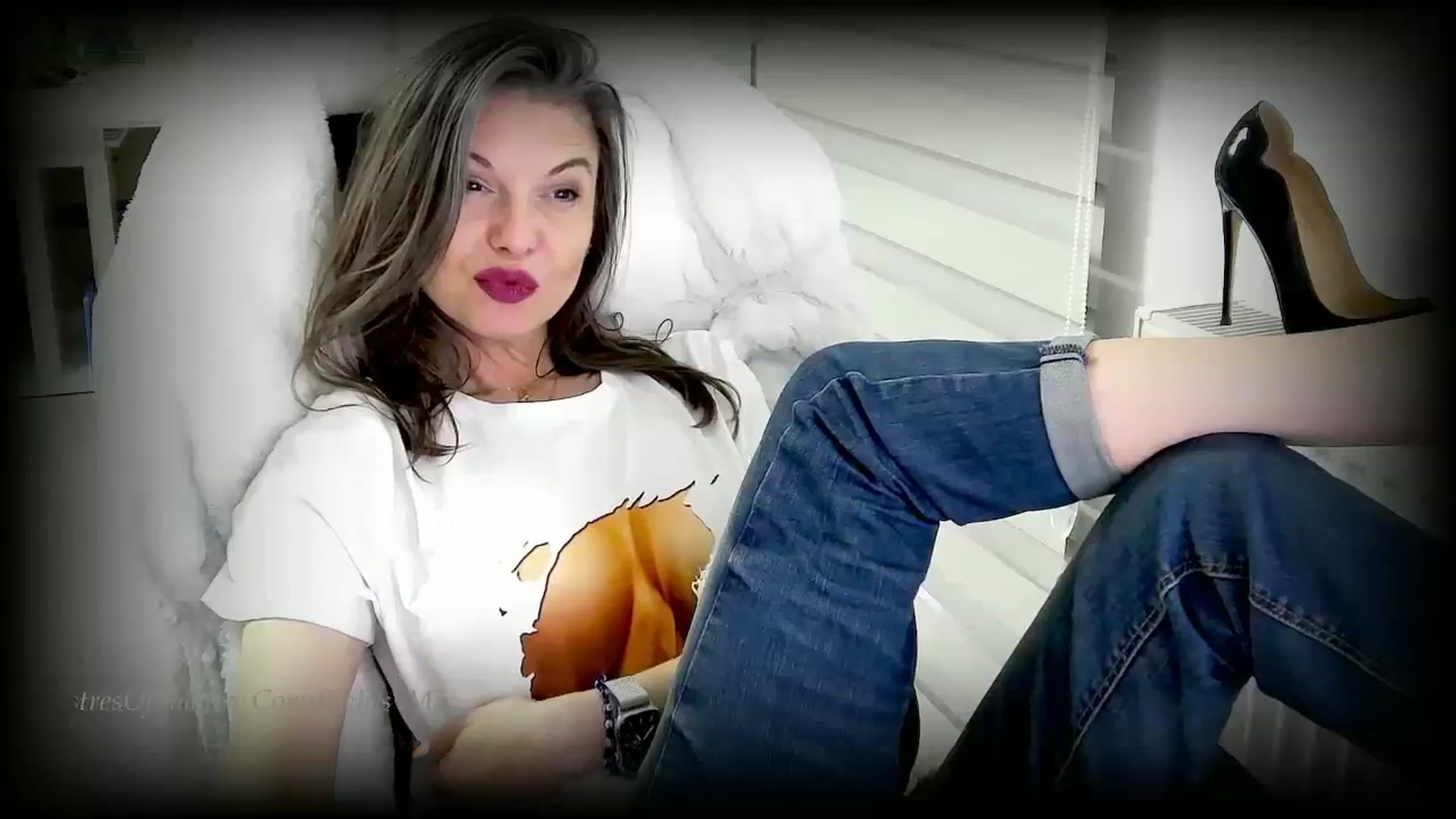 Gallery image thumbnail from Mistresshadow's myfreecams stream on, 04/01/2024, 13:52 image 15 of 20