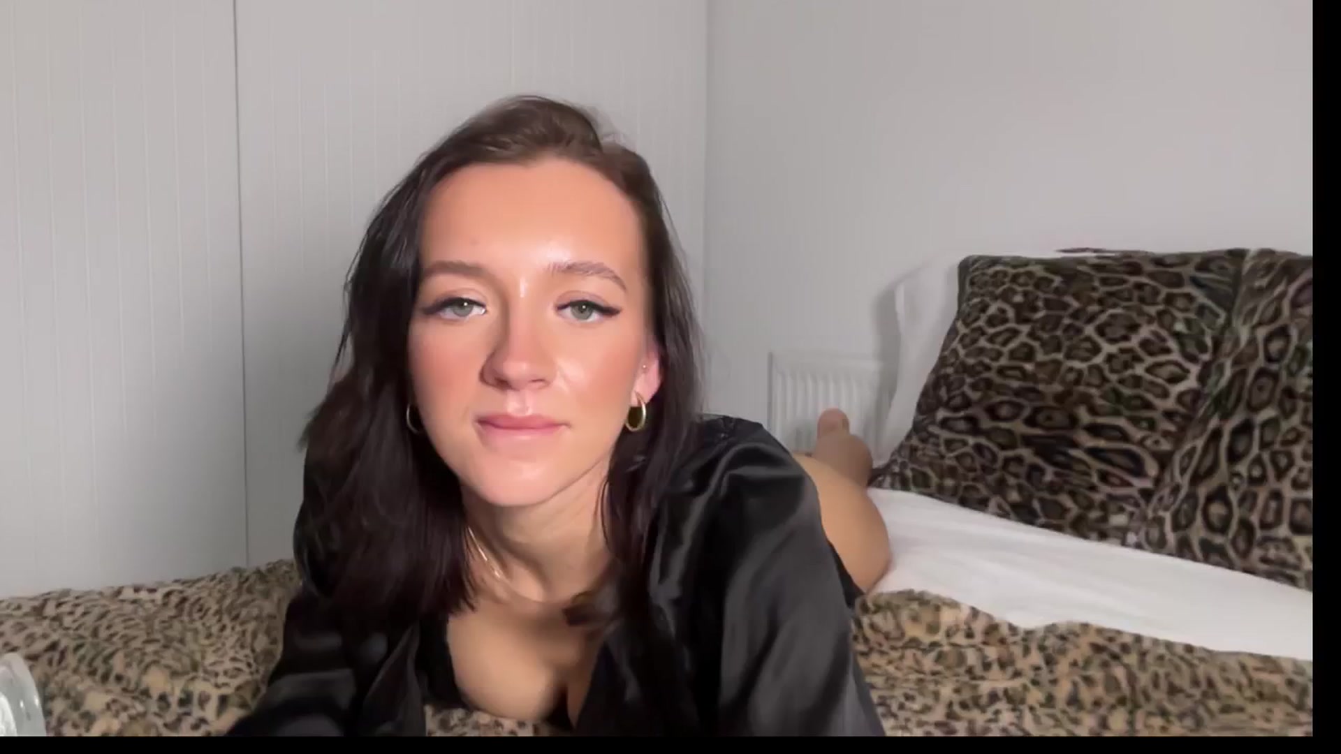 Gallery image thumbnail from Mistressxmiaa's myfreecams stream on, 10/02/2025, 20:09 image 15 of 20
