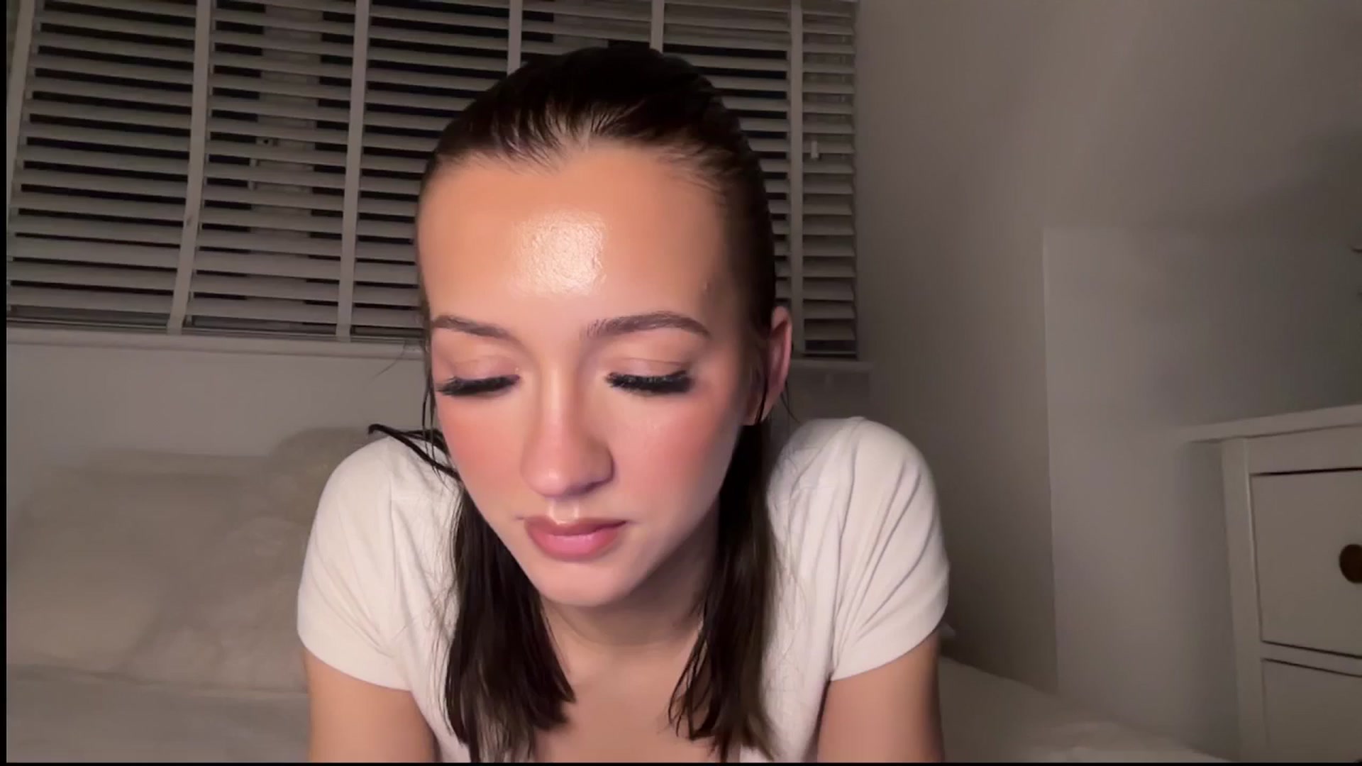 Gallery image thumbnail from Mistressxmiaa's myfreecams stream on, 12/20/2025, 20:54 image 14 of 20