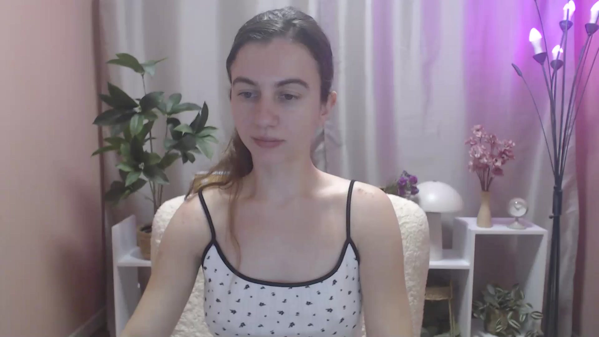 Gallery image thumbnail from MistyBree's myfreecams stream on, 03/28/2026, 12:16 image 1 of 20