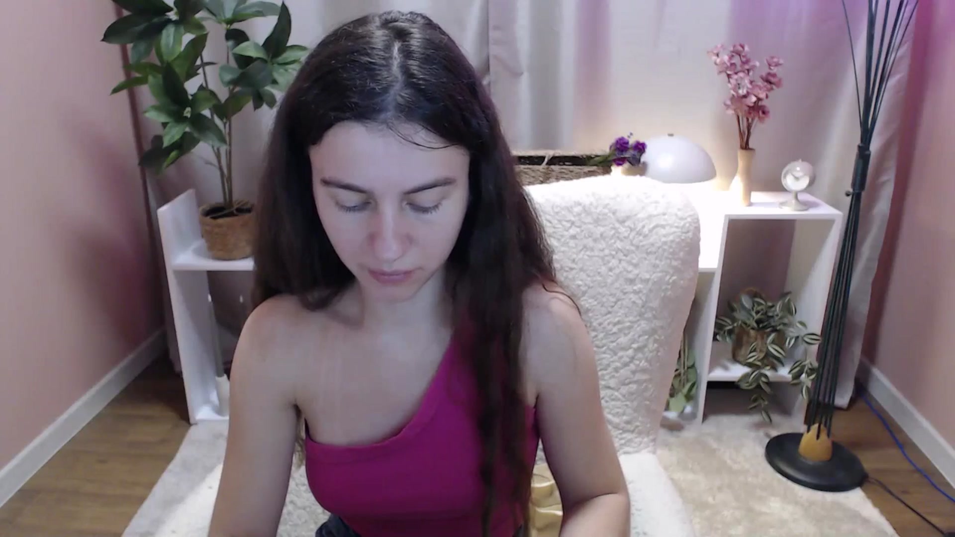 Gallery image thumbnail from MistyBree's myfreecams stream on, 04/05/2026, 11:06 image 9 of 20