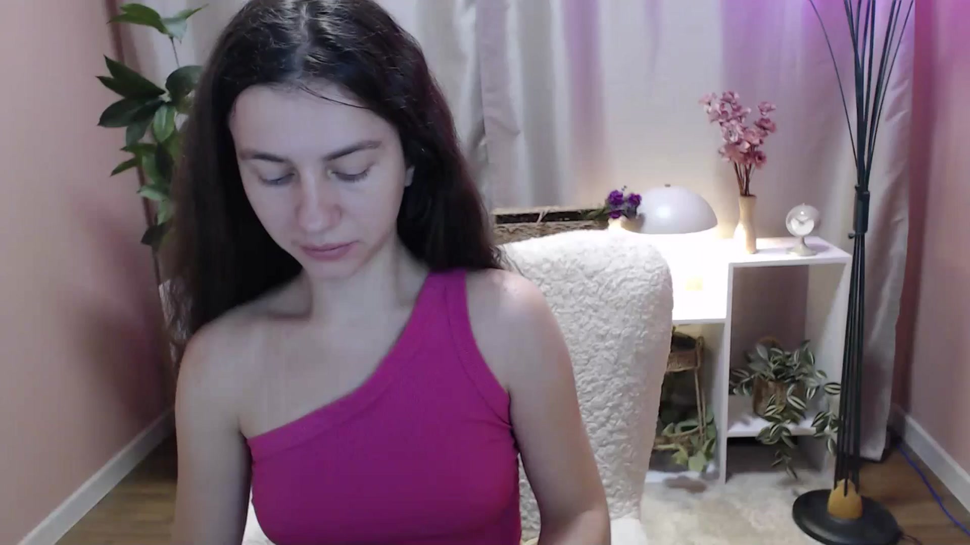 Gallery image thumbnail from MistyBree's myfreecams stream on, 04/05/2026, 11:06 image 1 of 20