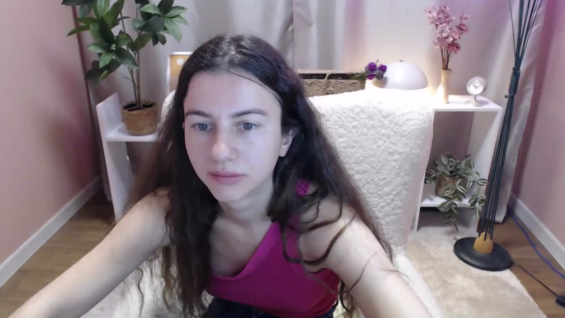 Gallery image thumbnail from MistyBree's myfreecams stream on, 04/05/2026, 12:16 image 14 of 20