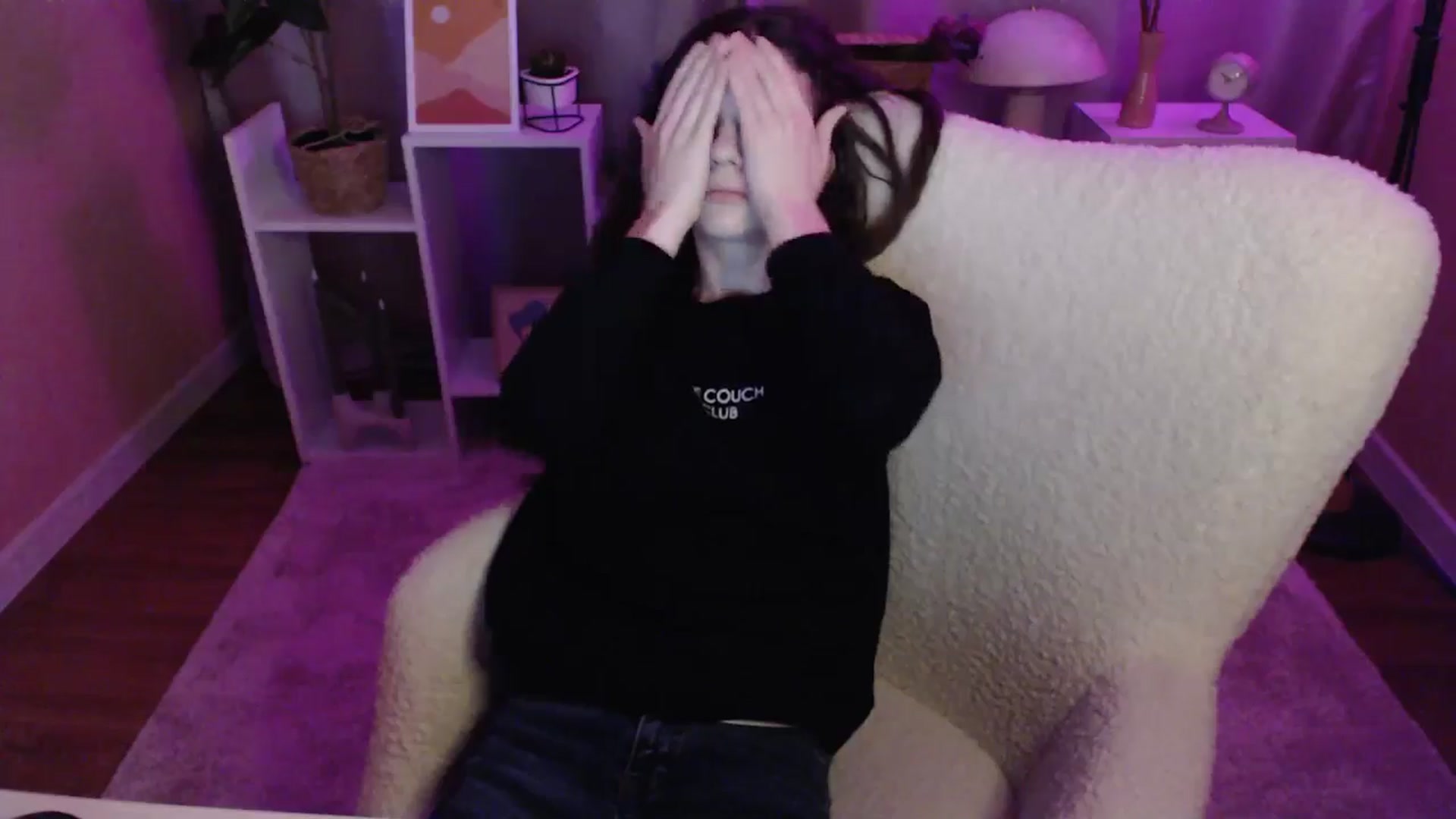 Gallery image thumbnail from MistyBree's myfreecams stream on, 04/08/2026, 12:24 image 13 of 20