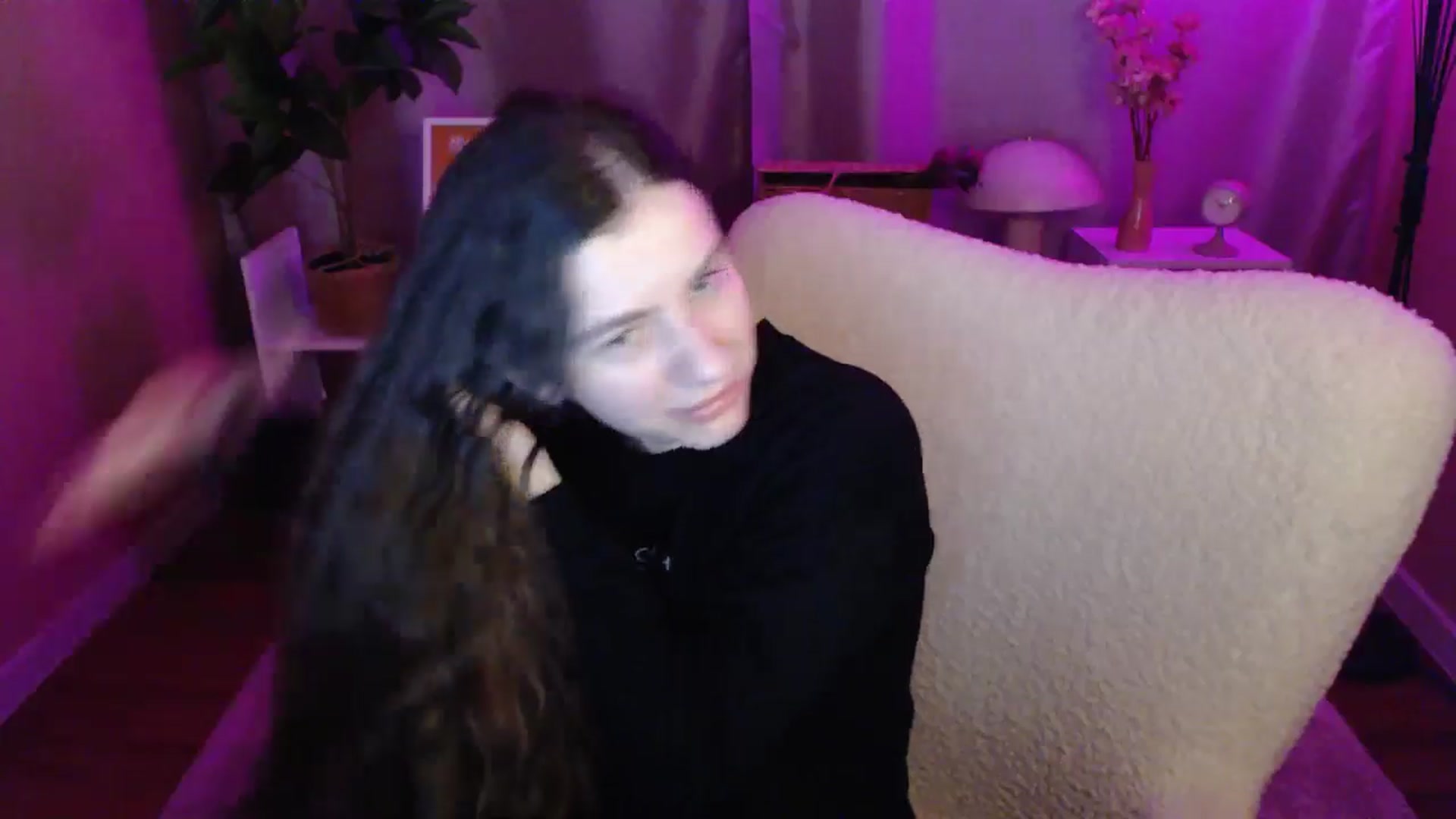 Gallery image thumbnail from MistyBree's myfreecams stream on, 04/08/2026, 12:24 image 17 of 20