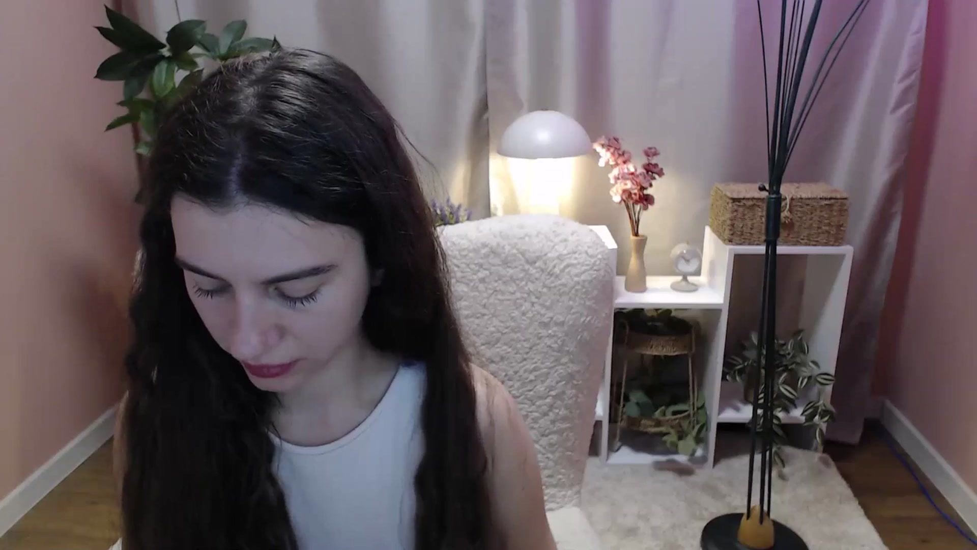 Gallery image thumbnail from MistyBree's myfreecams stream on, 04/11/2026, 12:57 image 4 of 20