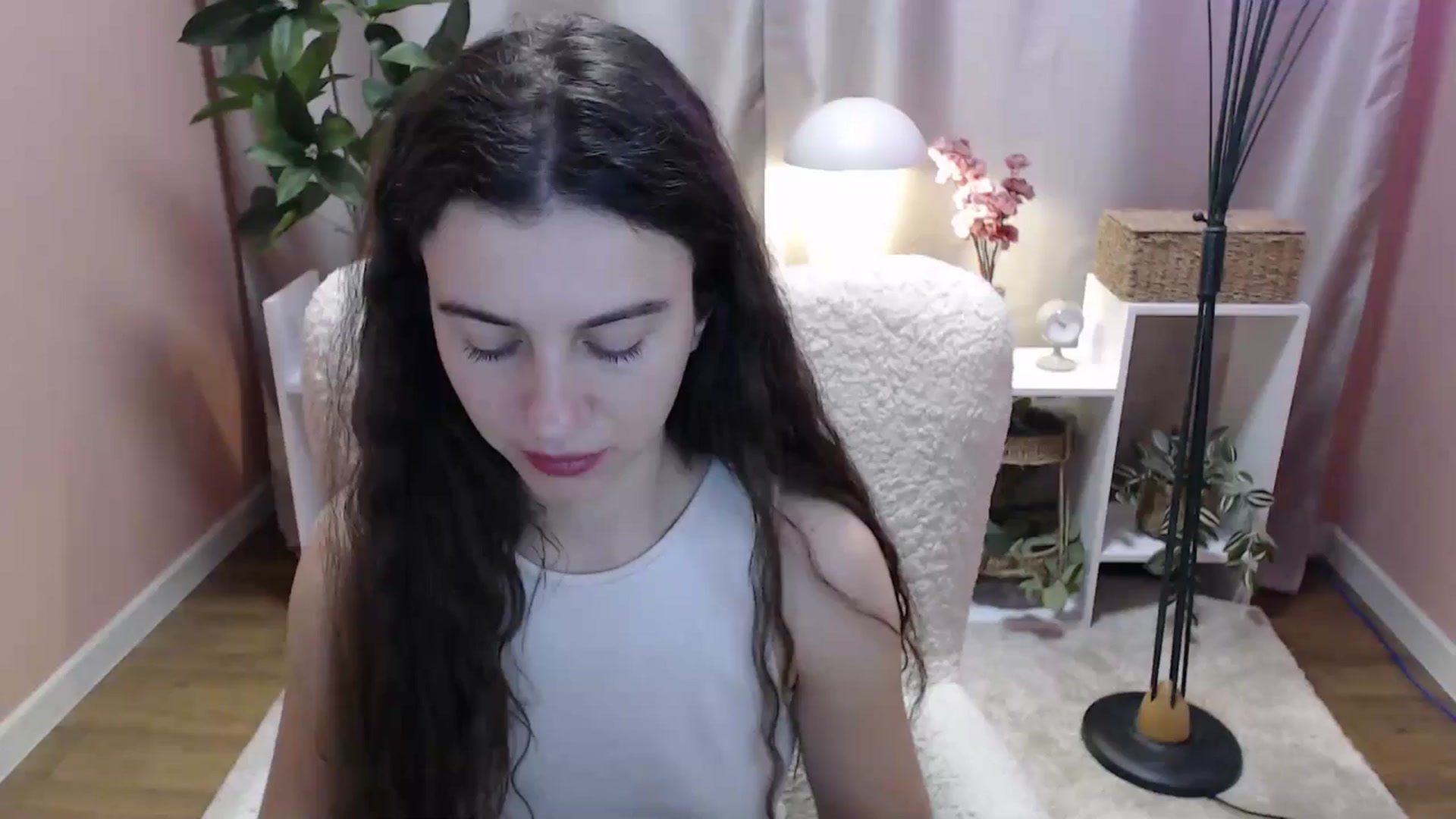 Gallery image thumbnail from MistyBree's myfreecams stream on, 04/11/2026, 12:57 image 16 of 20