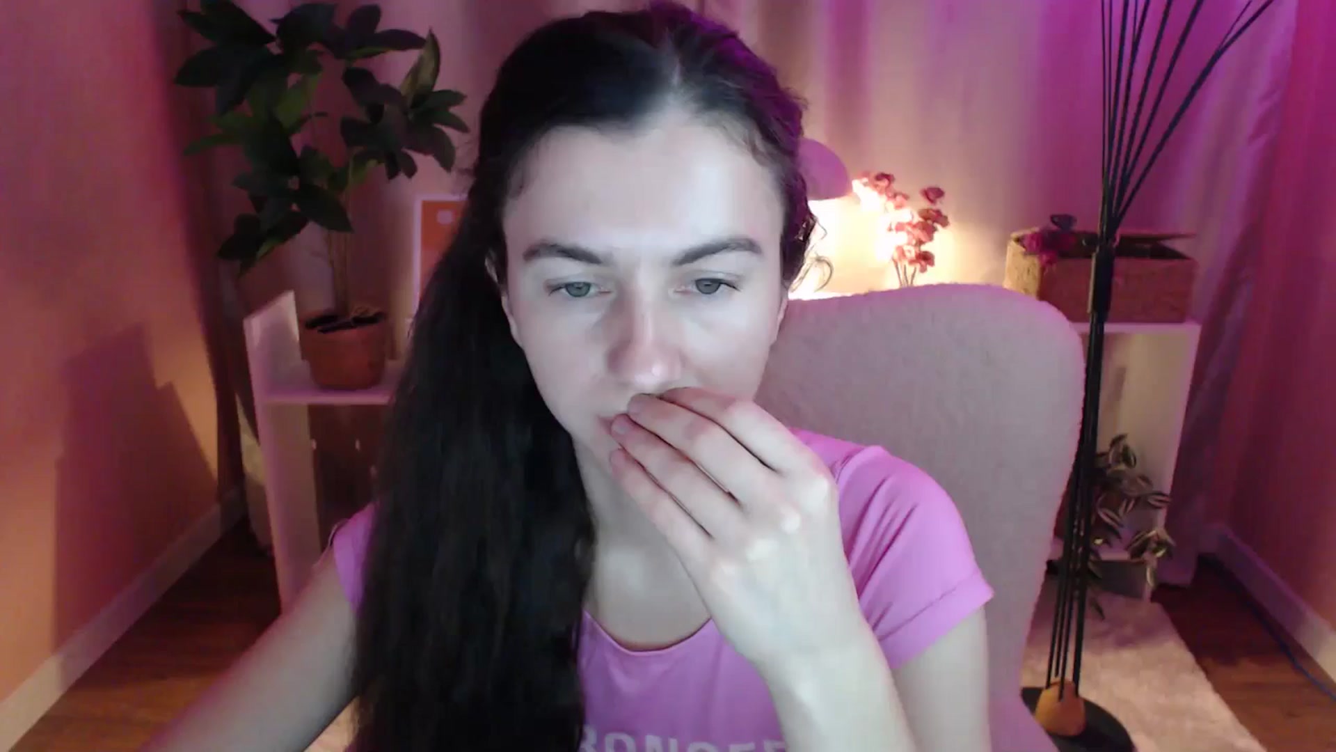 Gallery image thumbnail from MistyBree's myfreecams stream on, 04/13/2026, 10:40 image 1 of 20