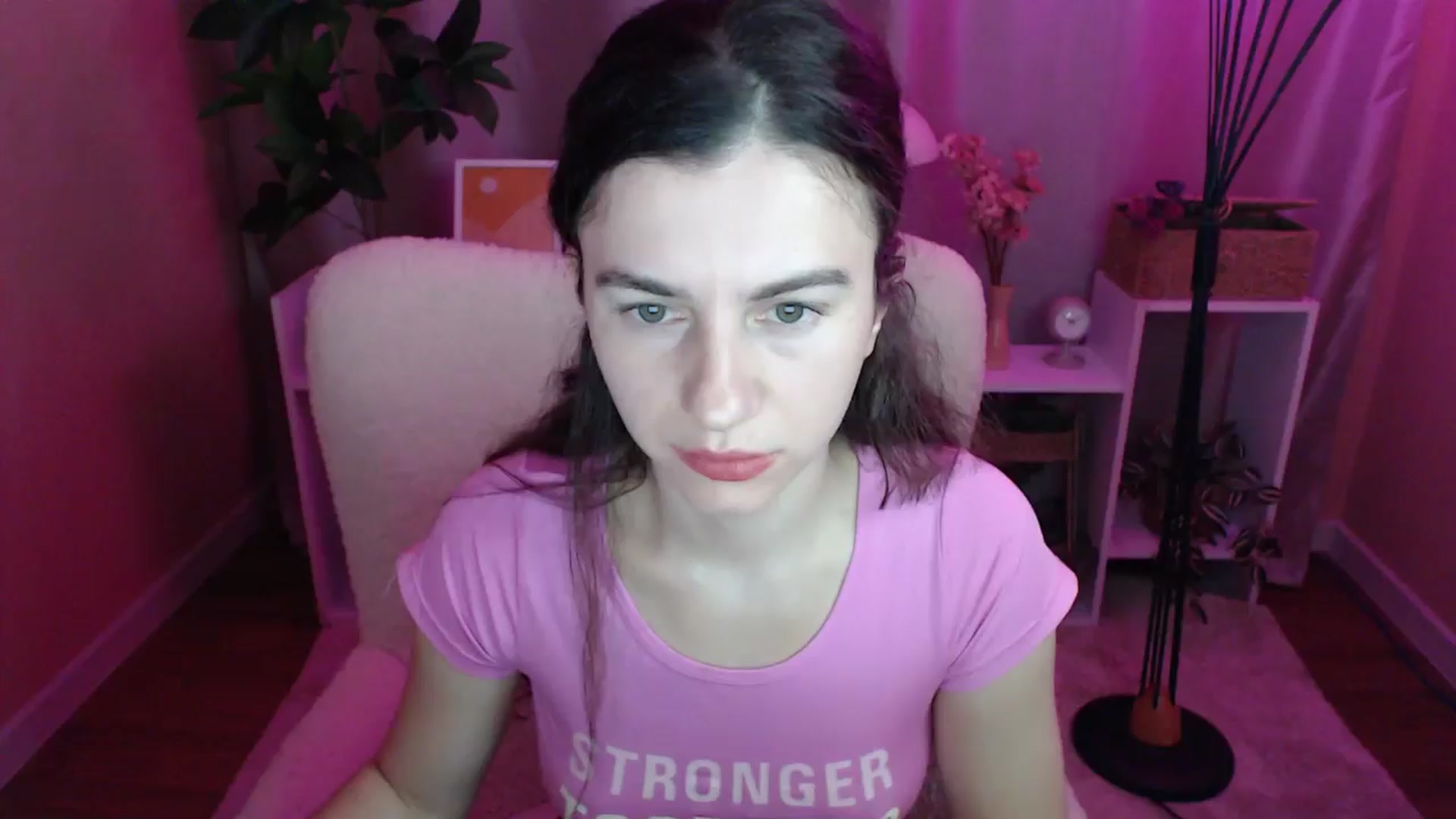 Gallery image thumbnail from MistyBree's myfreecams stream on, 04/13/2026, 11:59 image 3 of 20