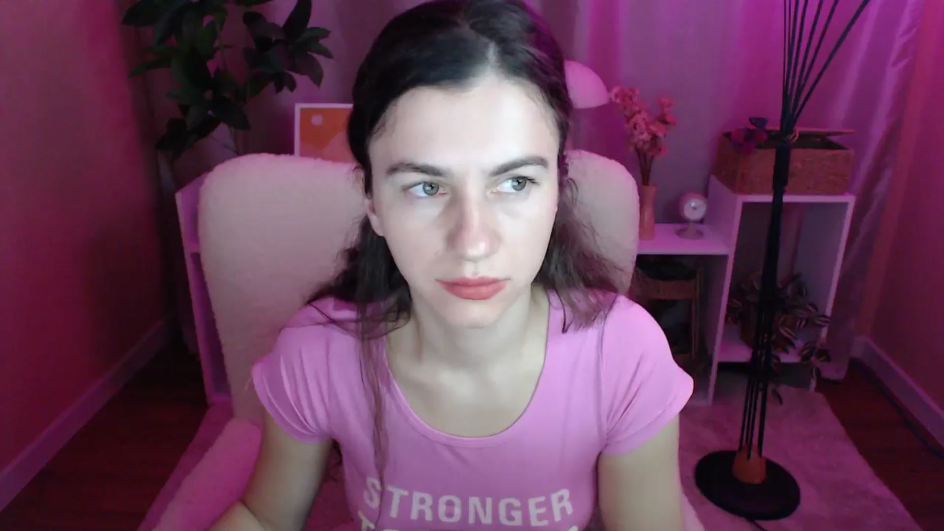 Gallery image thumbnail from MistyBree's myfreecams stream on, 04/13/2026, 11:59 image 4 of 20