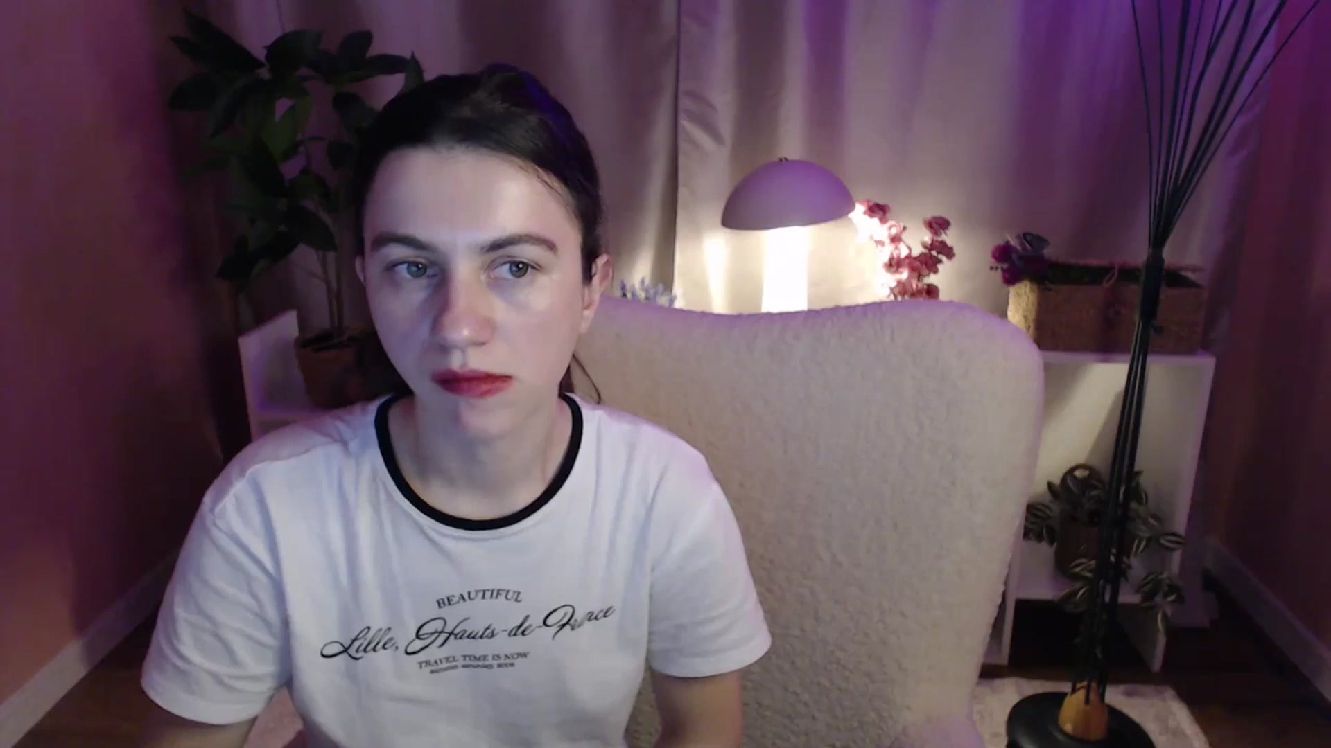 Gallery image thumbnail from MistyBree's myfreecams stream on, 04/16/2026, 10:27 image 3 of 20