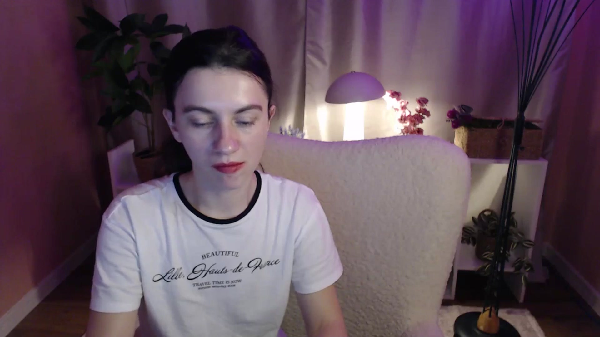 Gallery image thumbnail from MistyBree's myfreecams stream on, 04/16/2026, 10:27 image 5 of 20